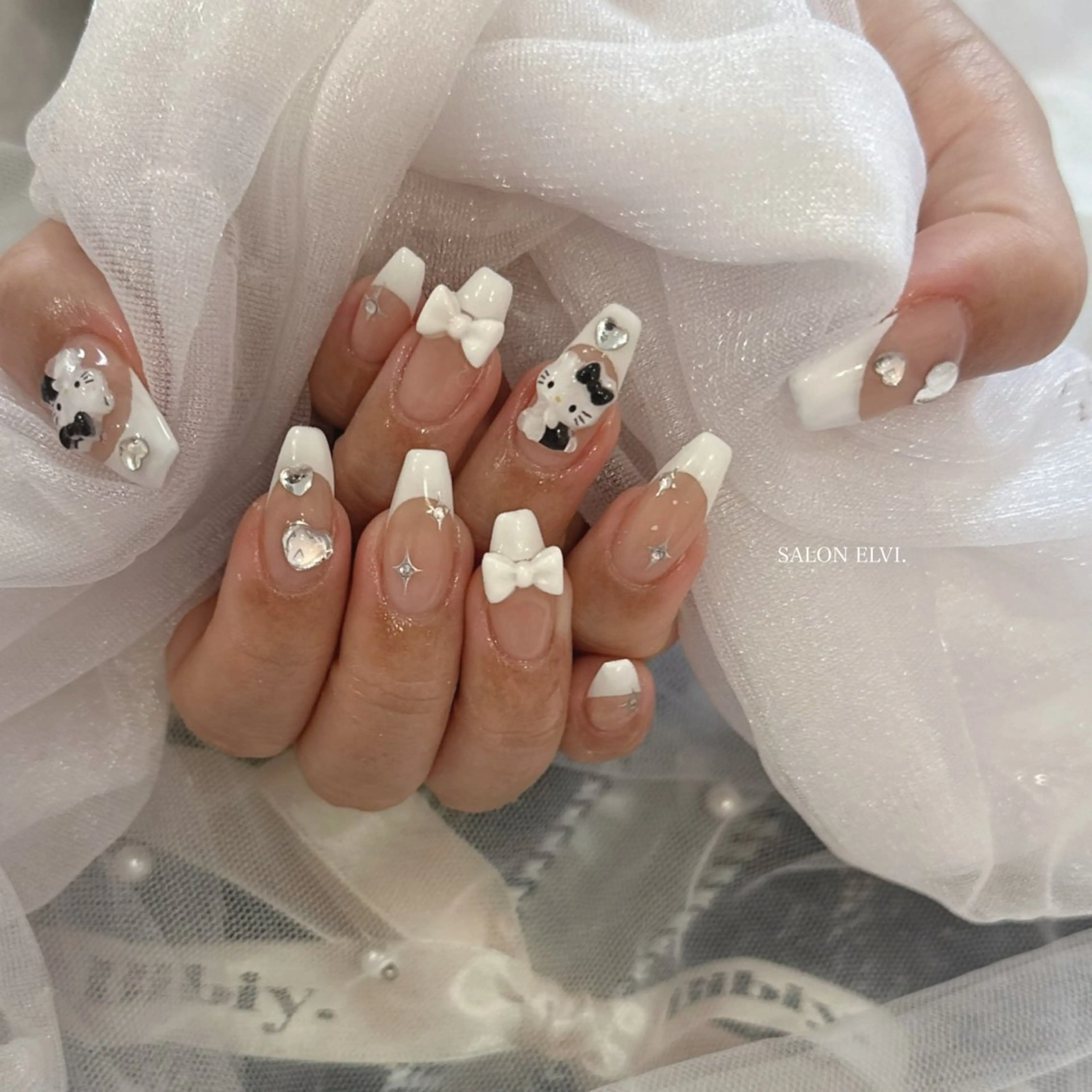 ネイル SALON ELVI.所属・SALON ELVI.のネイルデザイン