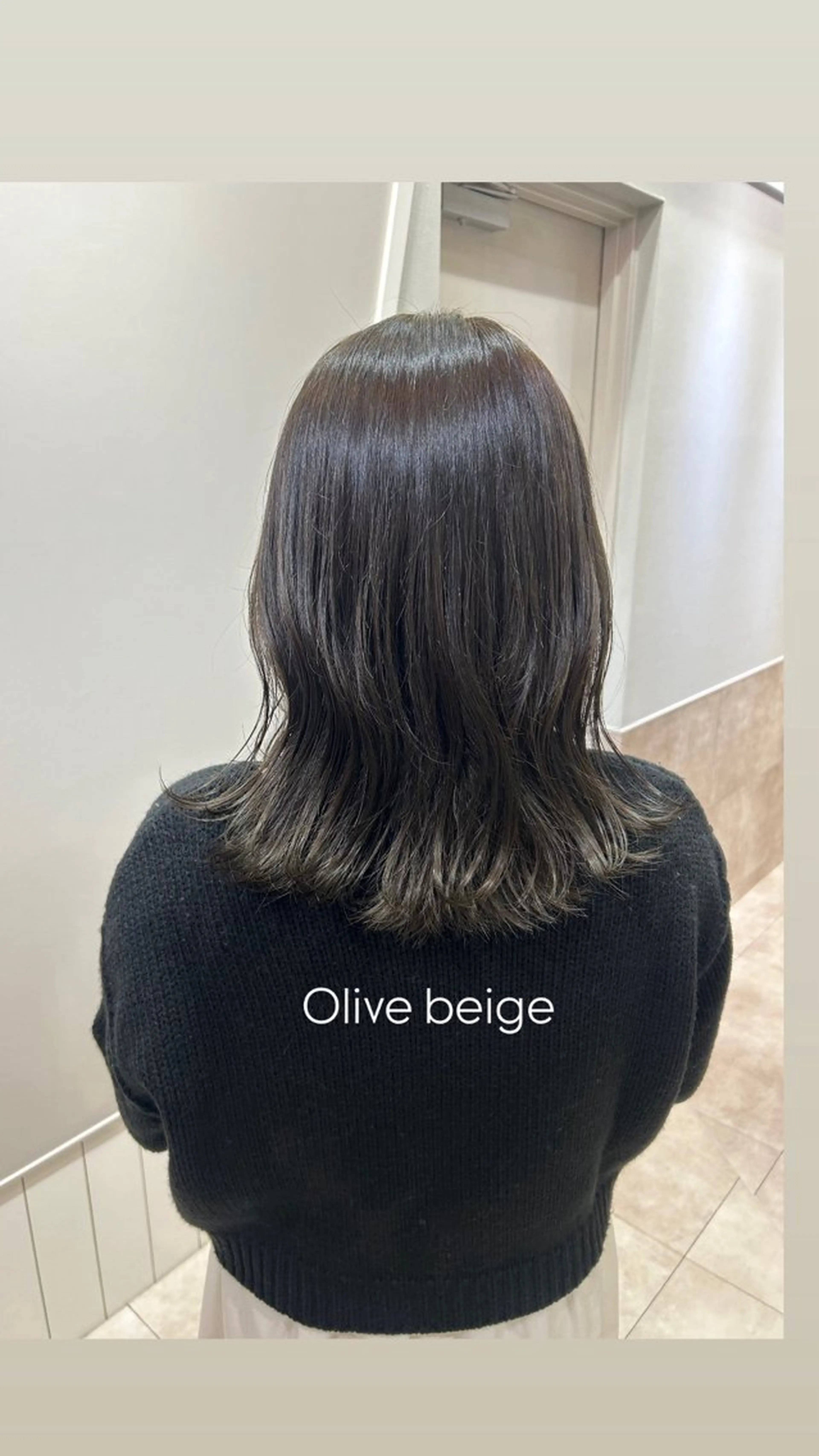 ミディアム カラー ブリーチ ブリーチなしカラー オリーブカラー カット ヘアカラー SAKINO． ベージュカラーのヘアスタイル