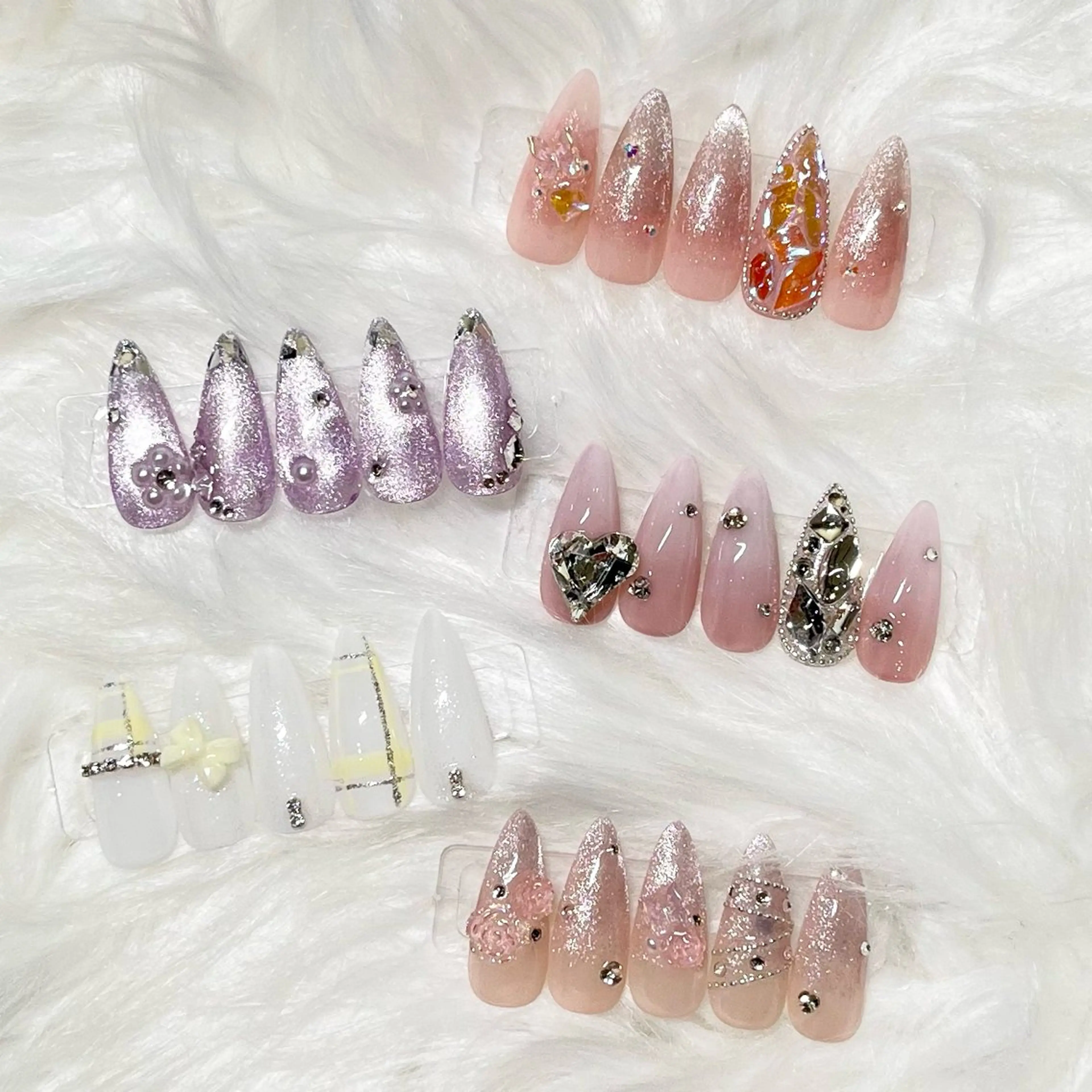 【オフ込み】当サロン1番人気💖定額デザインコース🍒🤍（カラー変更可能です✨）の写真