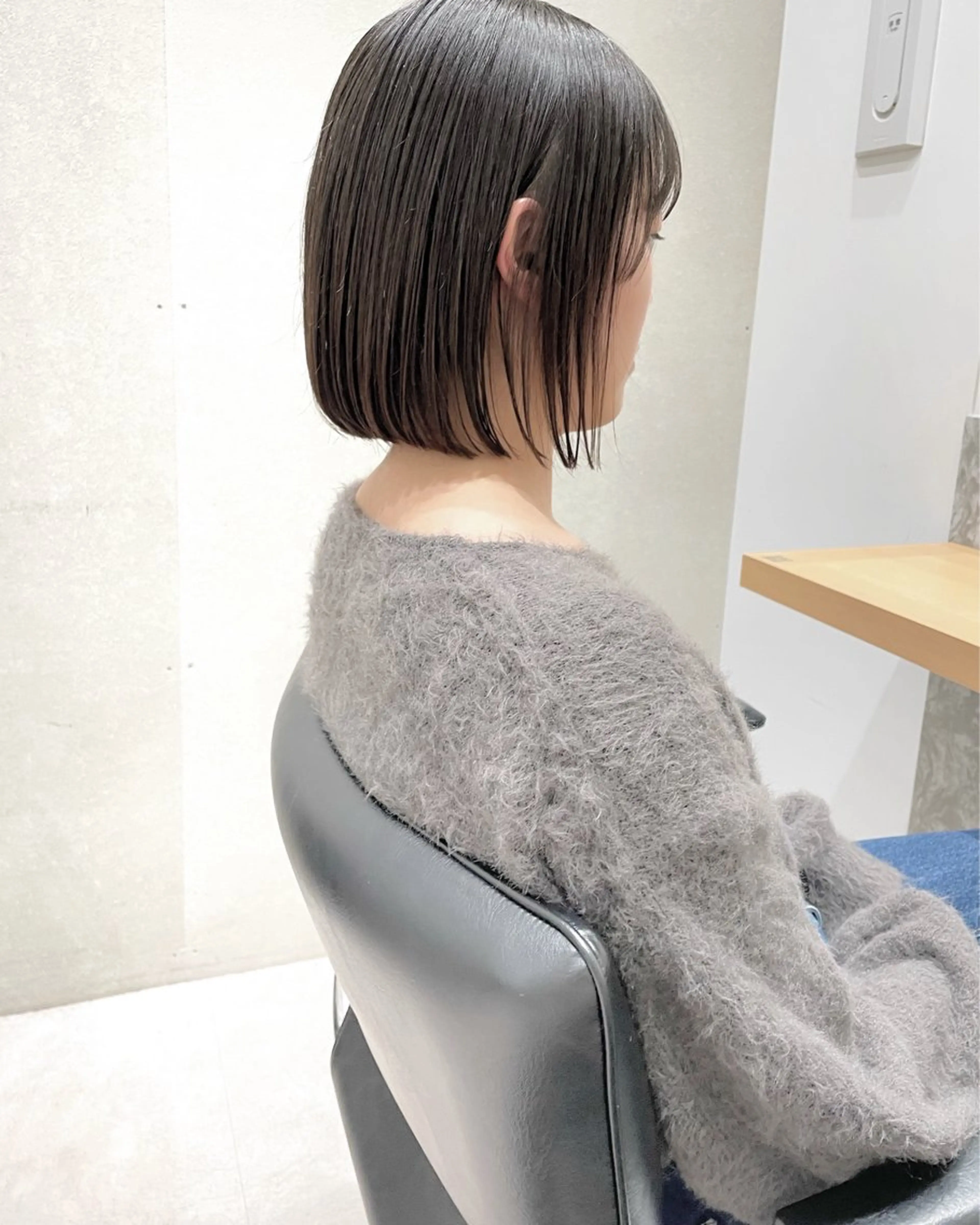 ショート カラー カット 小坂 郁美のヘアスタイル