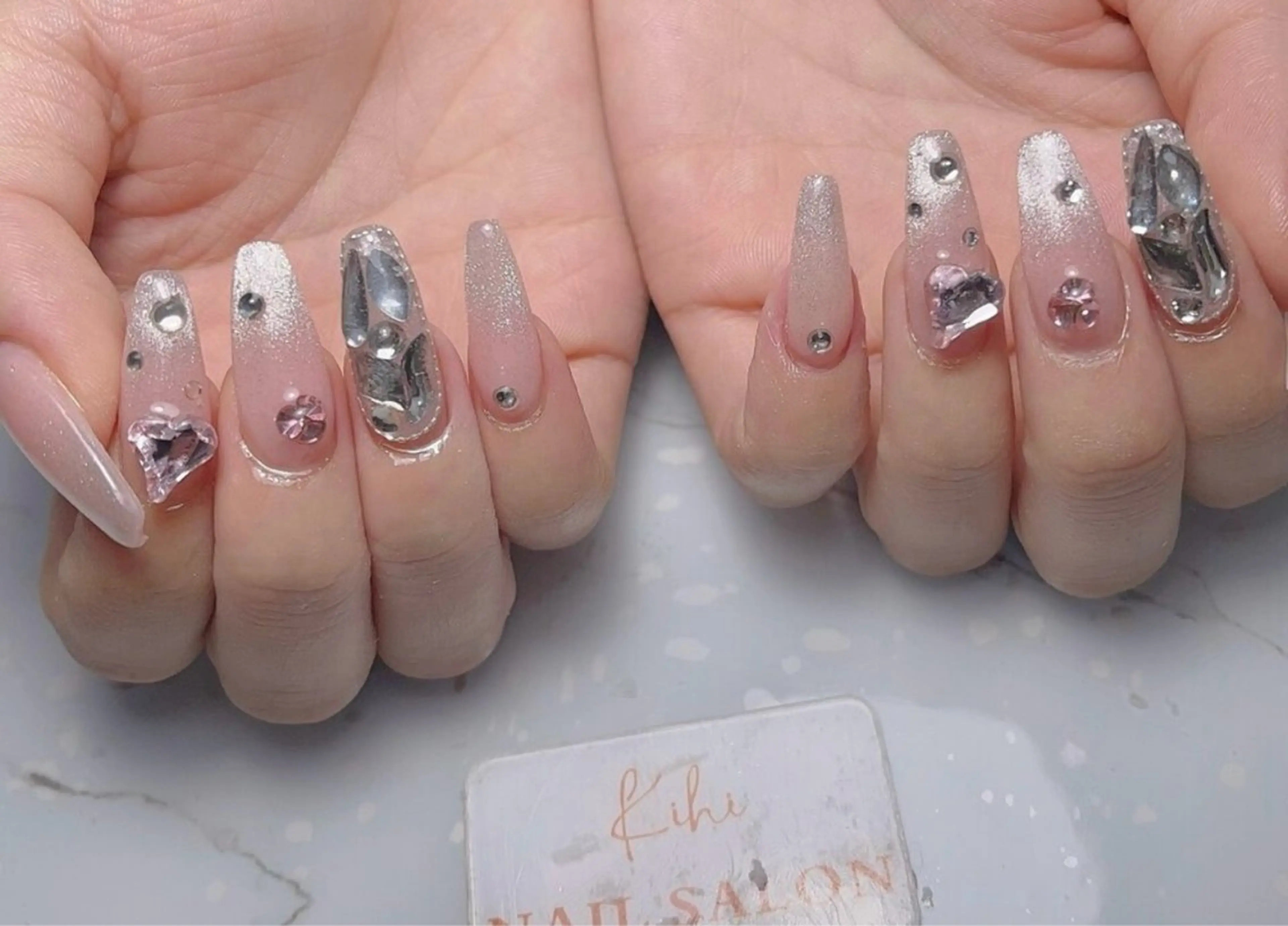 ネイル アートネイル フレンチネイル ジェルネイル グラデーション 韓国ネイル Nail Salon kihi大塚店のネイルデザイン