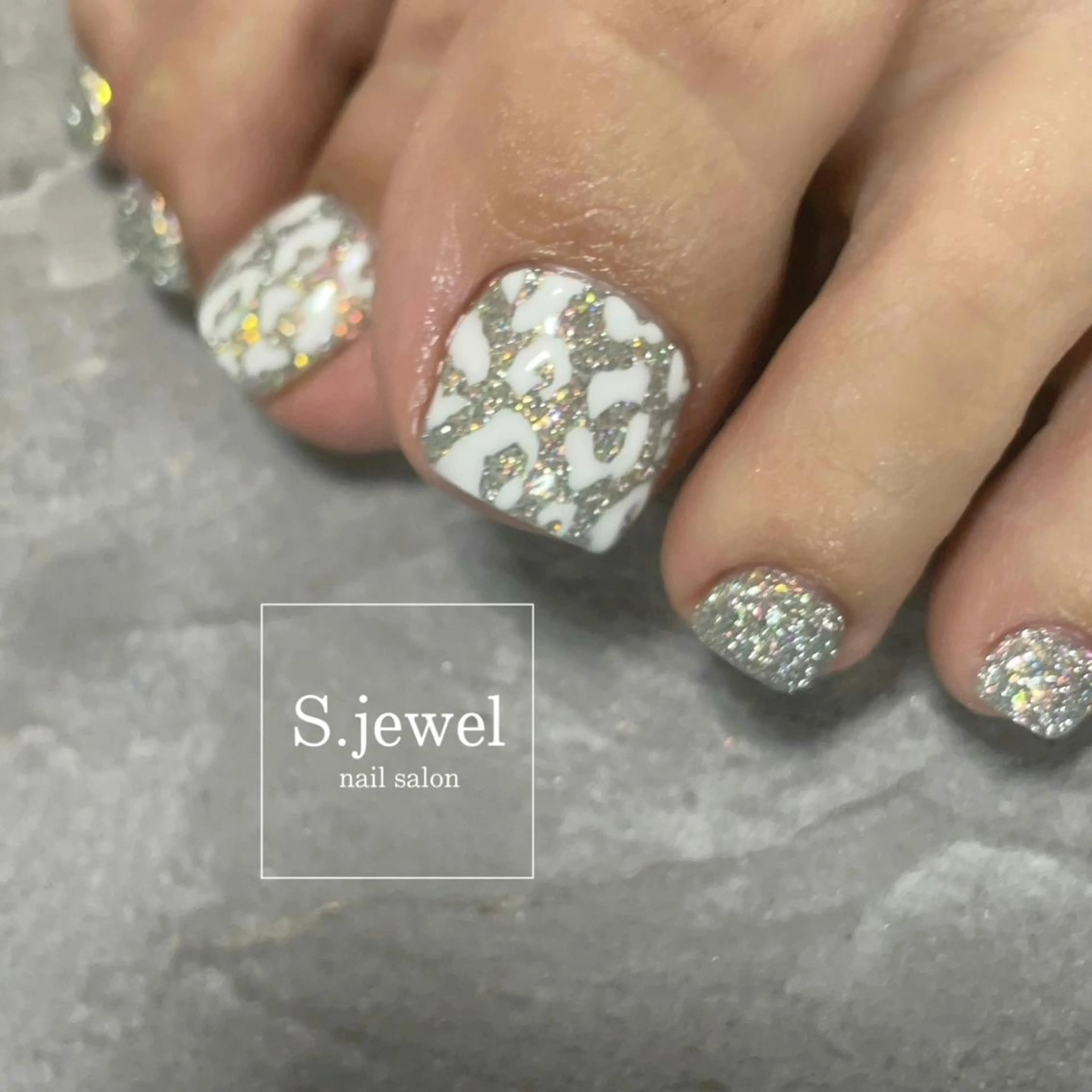 ネイル S. JEWELのネイルデザイン