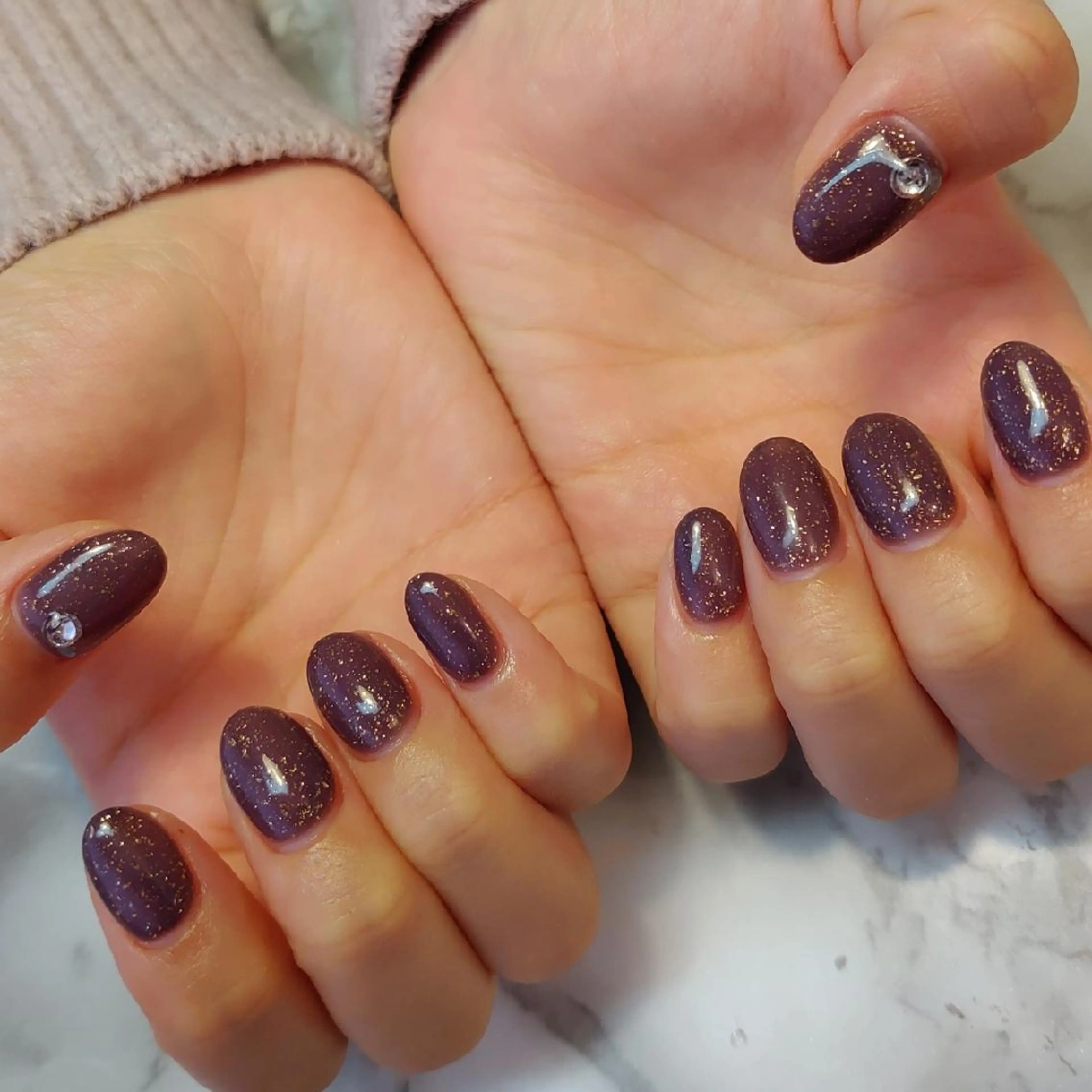 ネイル ジェヌインネイル 河内のネイルデザイン