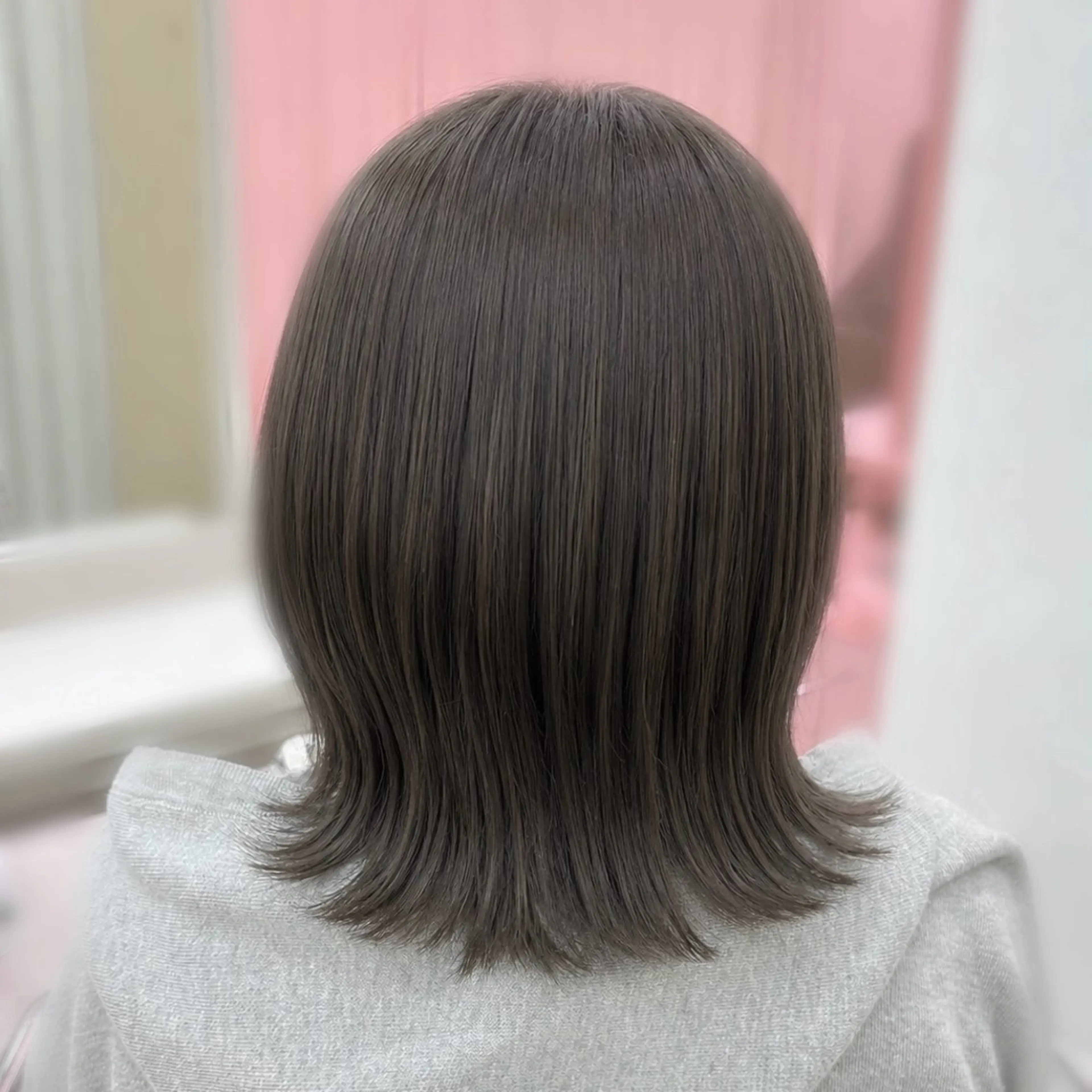 ミディアム カラー ベージュカラー 透明感カラー オリーブベージュ ヘアカラー coco_ mahiroのヘアスタイル