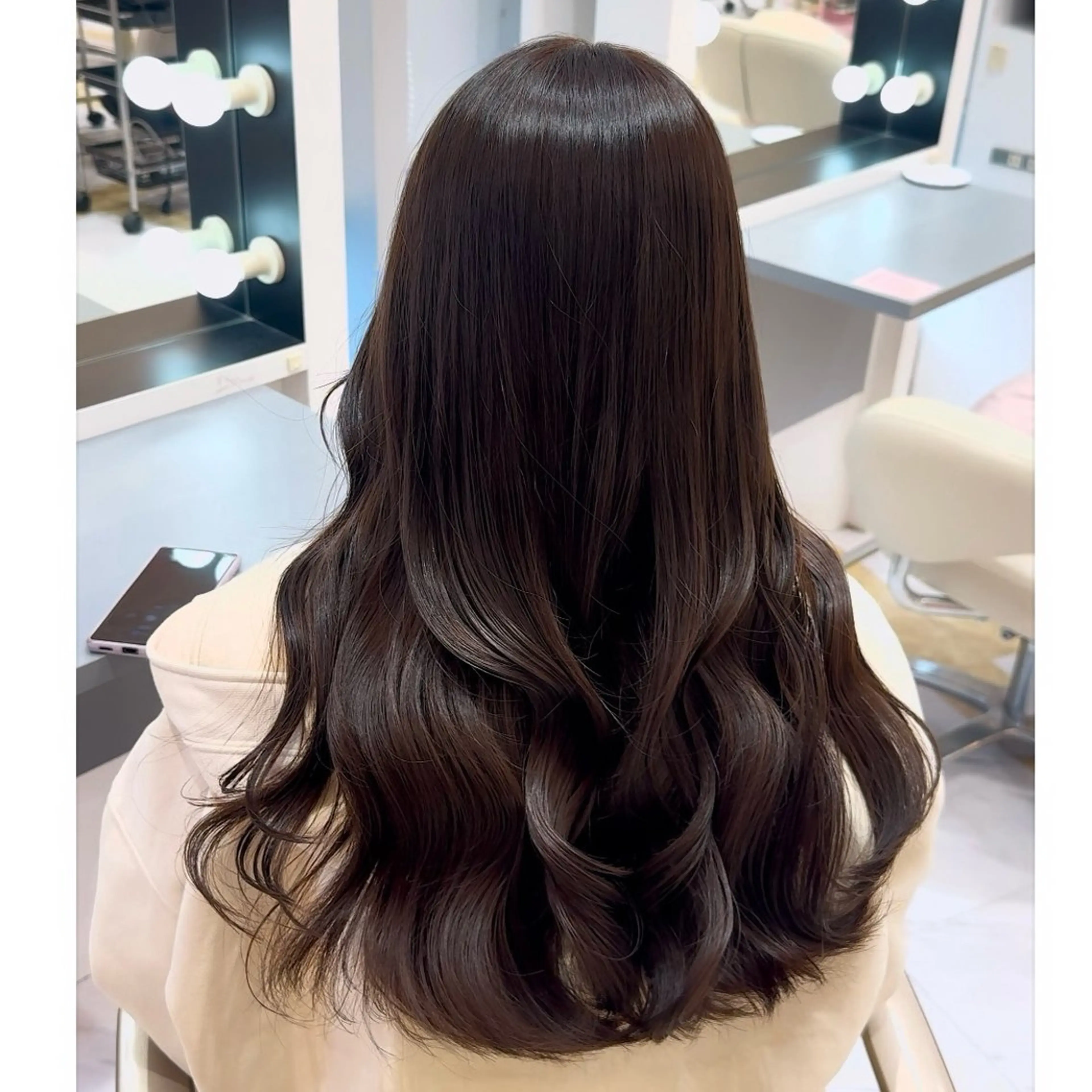 ロング カット ヘアカラー トリートメント LUPI by Lee/fuukaのヘアスタイル