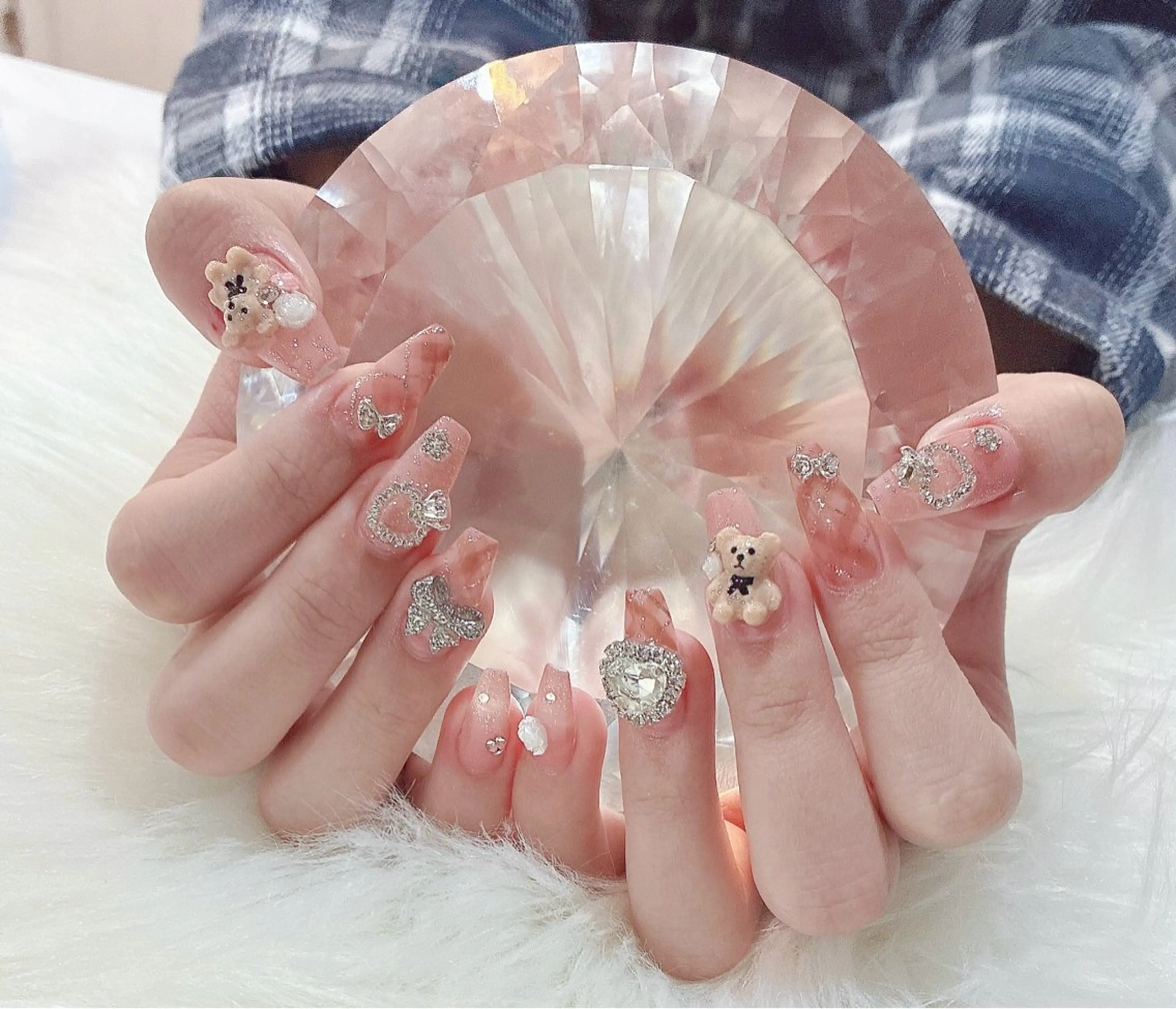 ネイル LoaChaton kaeのネイルデザイン