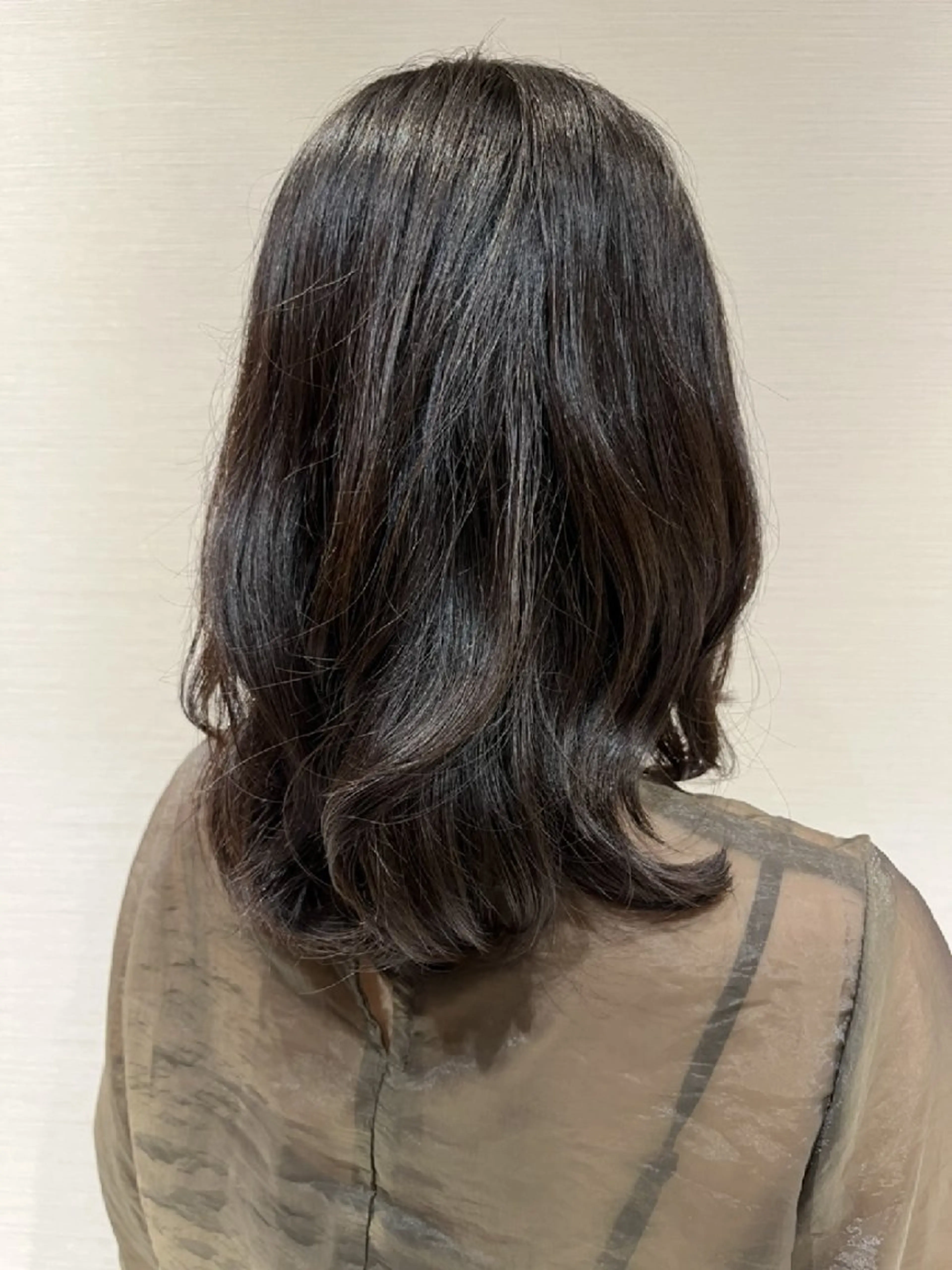 カラー カラー/髪質改善/ カット/にこるのヘアスタイル