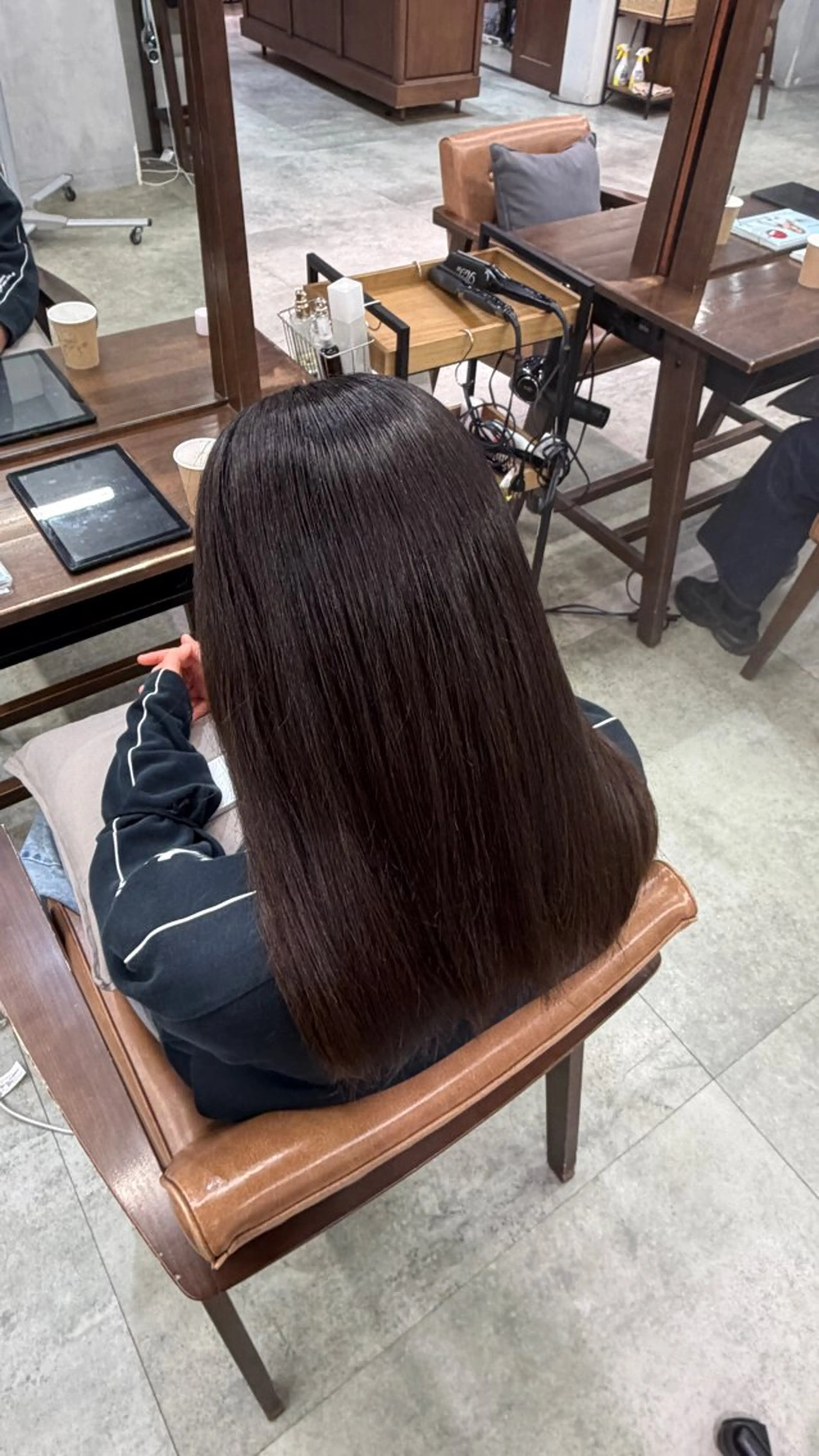 セミロング ⠀ KANAのヘアスタイル