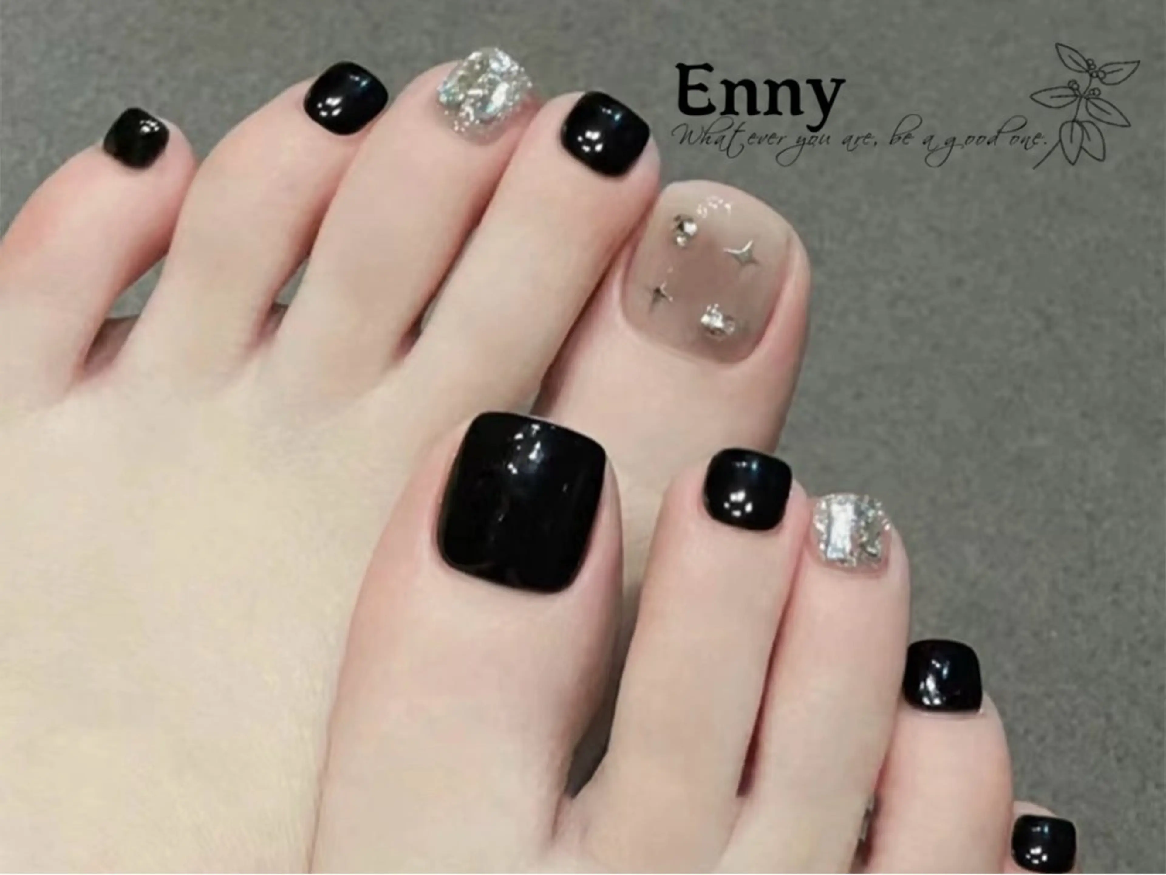 ネイル チークネイル フットネイル フレンチネイル ジェルネイル ガラスフレンチ Enny nail salonのネイルデザイン