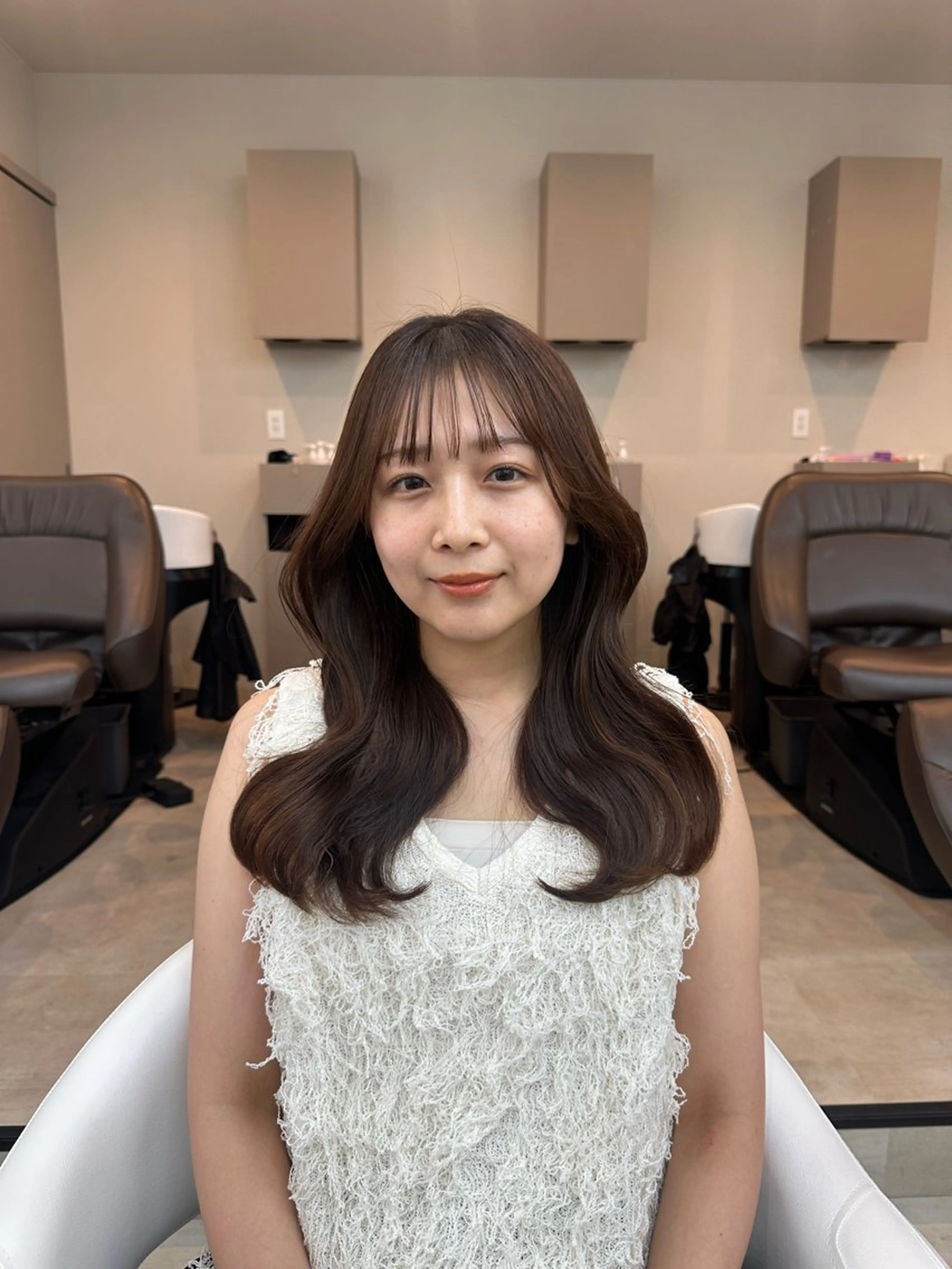 ミディアム 丸山 心 / 艶カラーのヘアスタイル