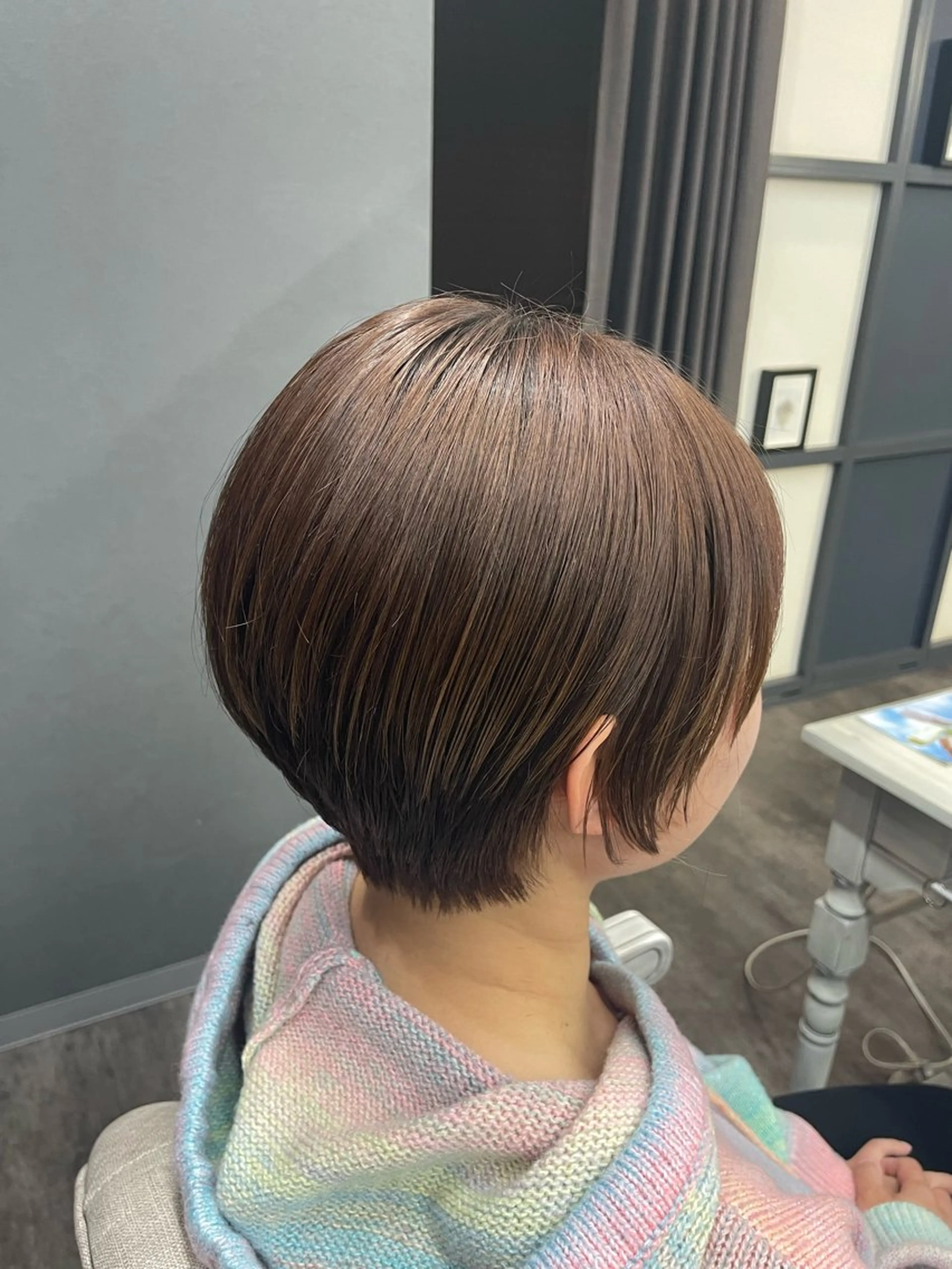 ショート ショートヘア 手塚 由佳のヘアスタイル