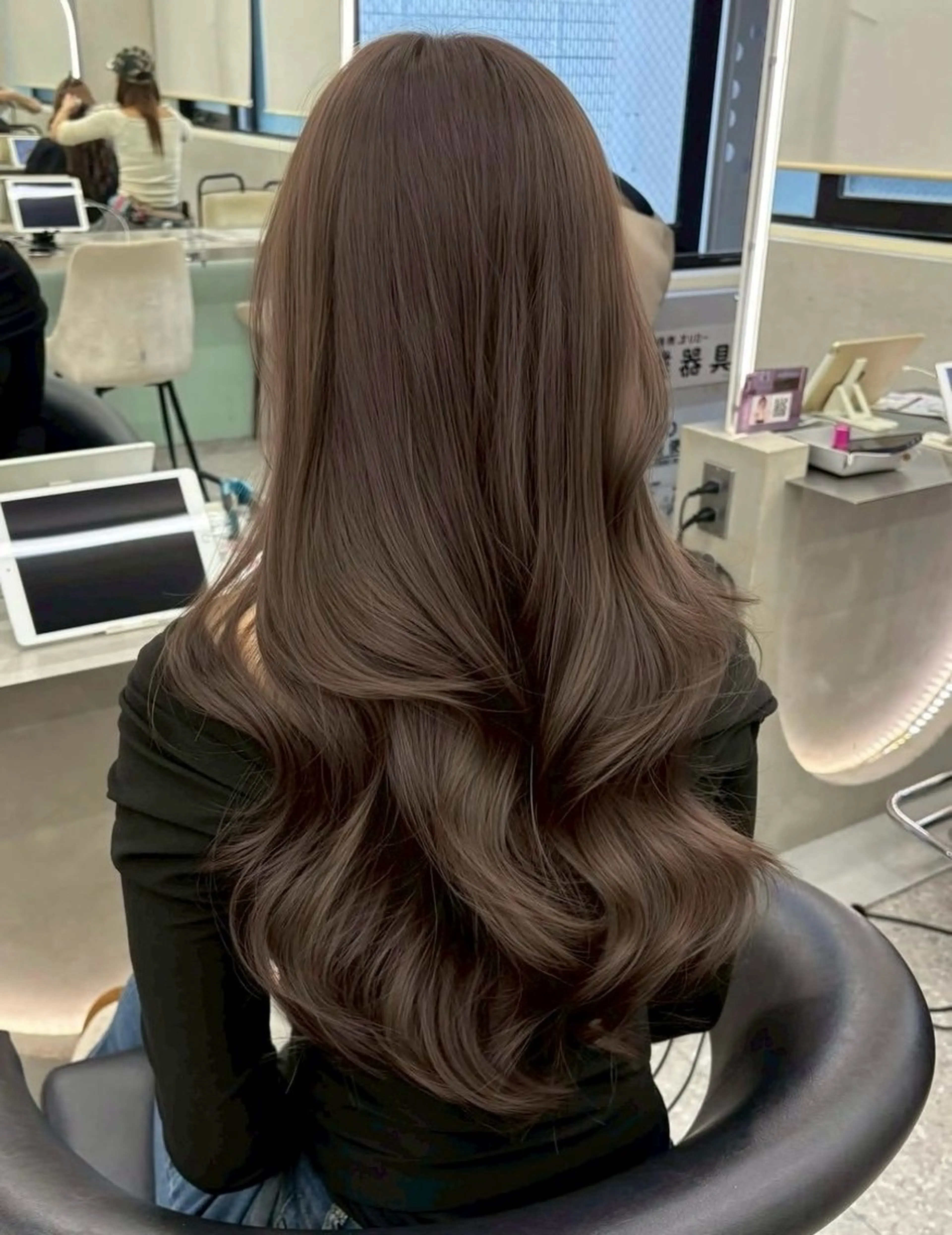 ロング カラー 透明感カラー/ りおのヘアスタイル