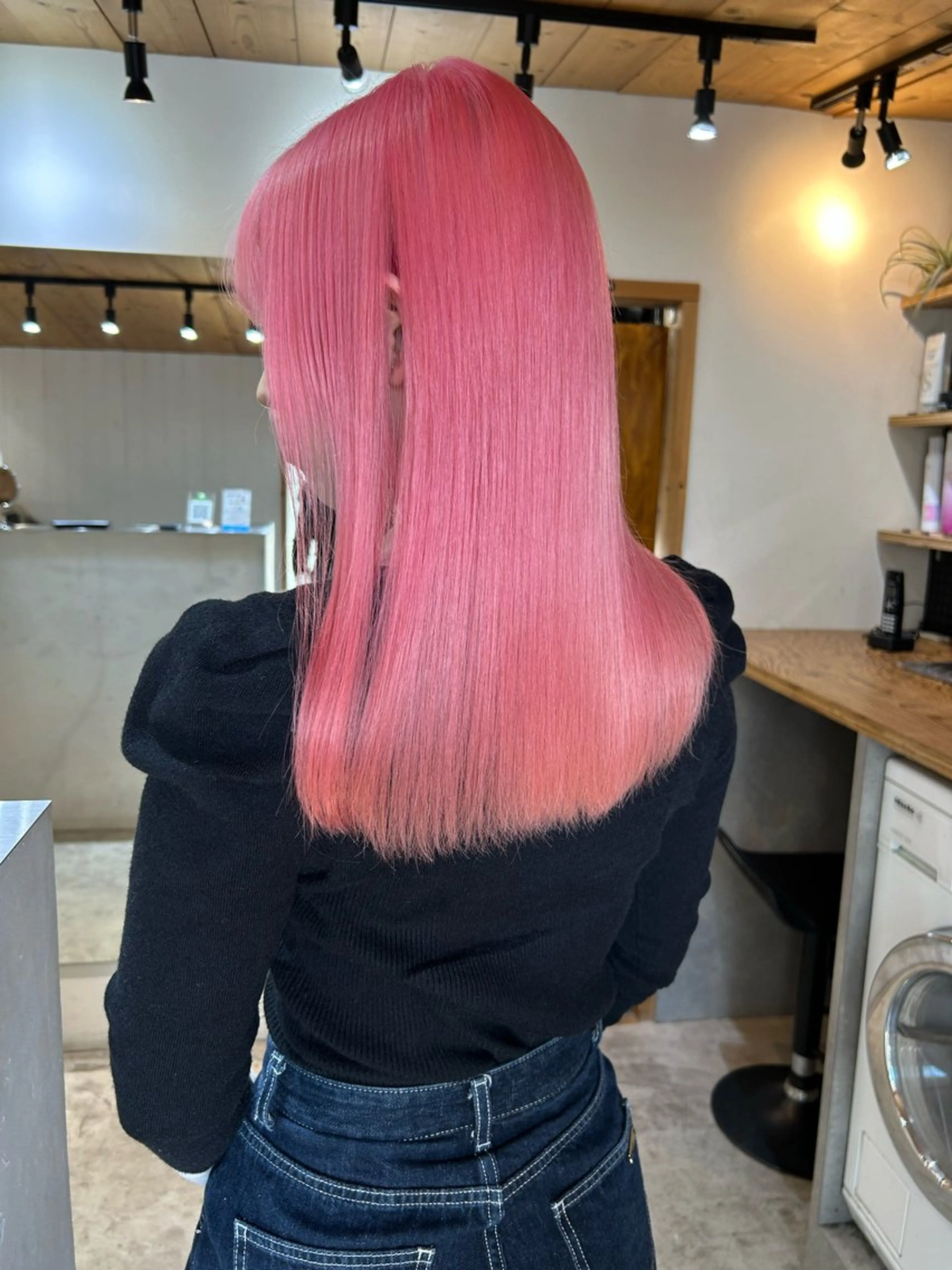 ミディアム カラー ピンクカラー カット ヘアカラー トリートメント 🧸艶々韓国ヘア 🧁mizunaのヘアスタイル