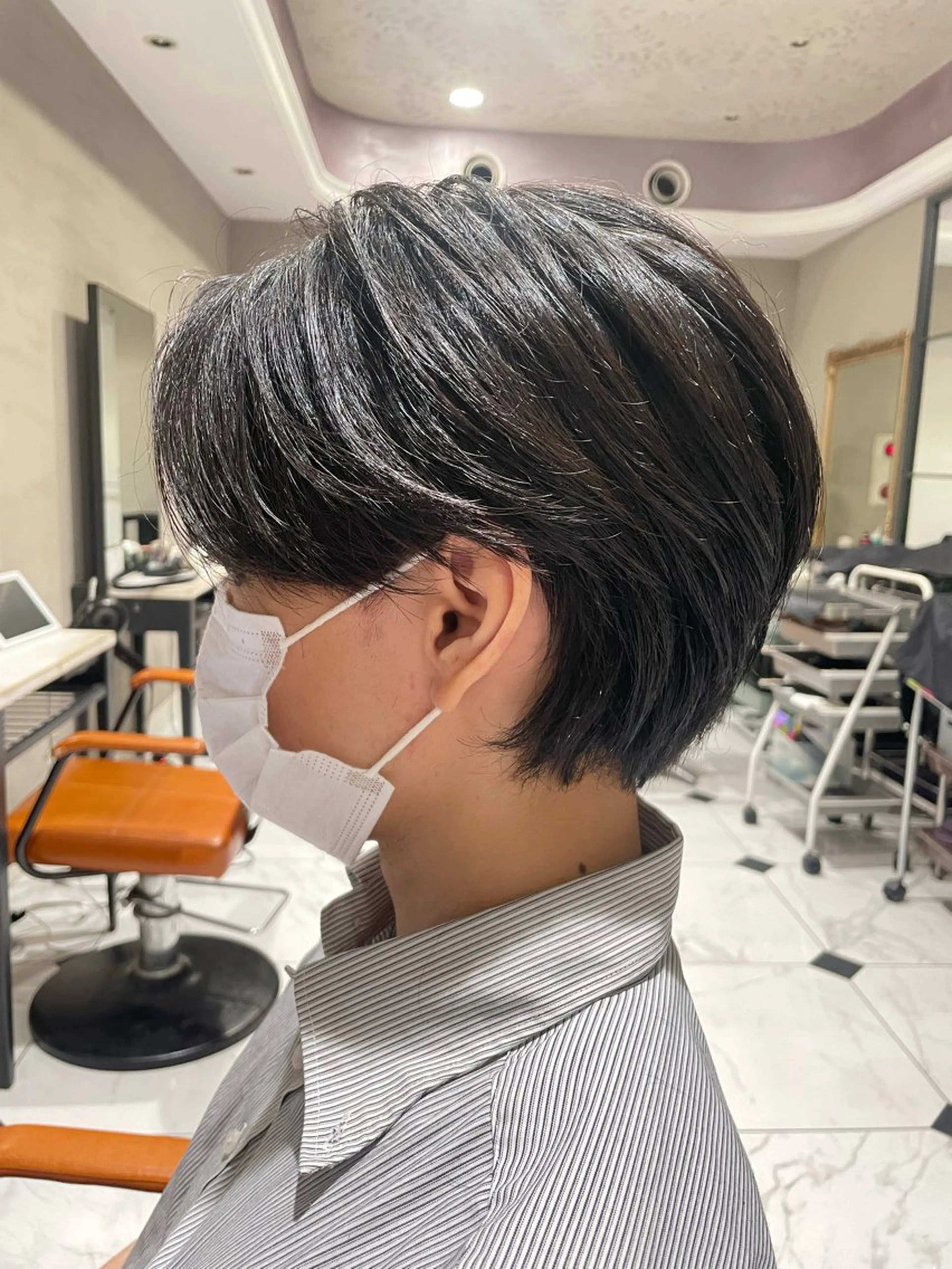 メンズ 頭から整える美容師 松田のヘアスタイル