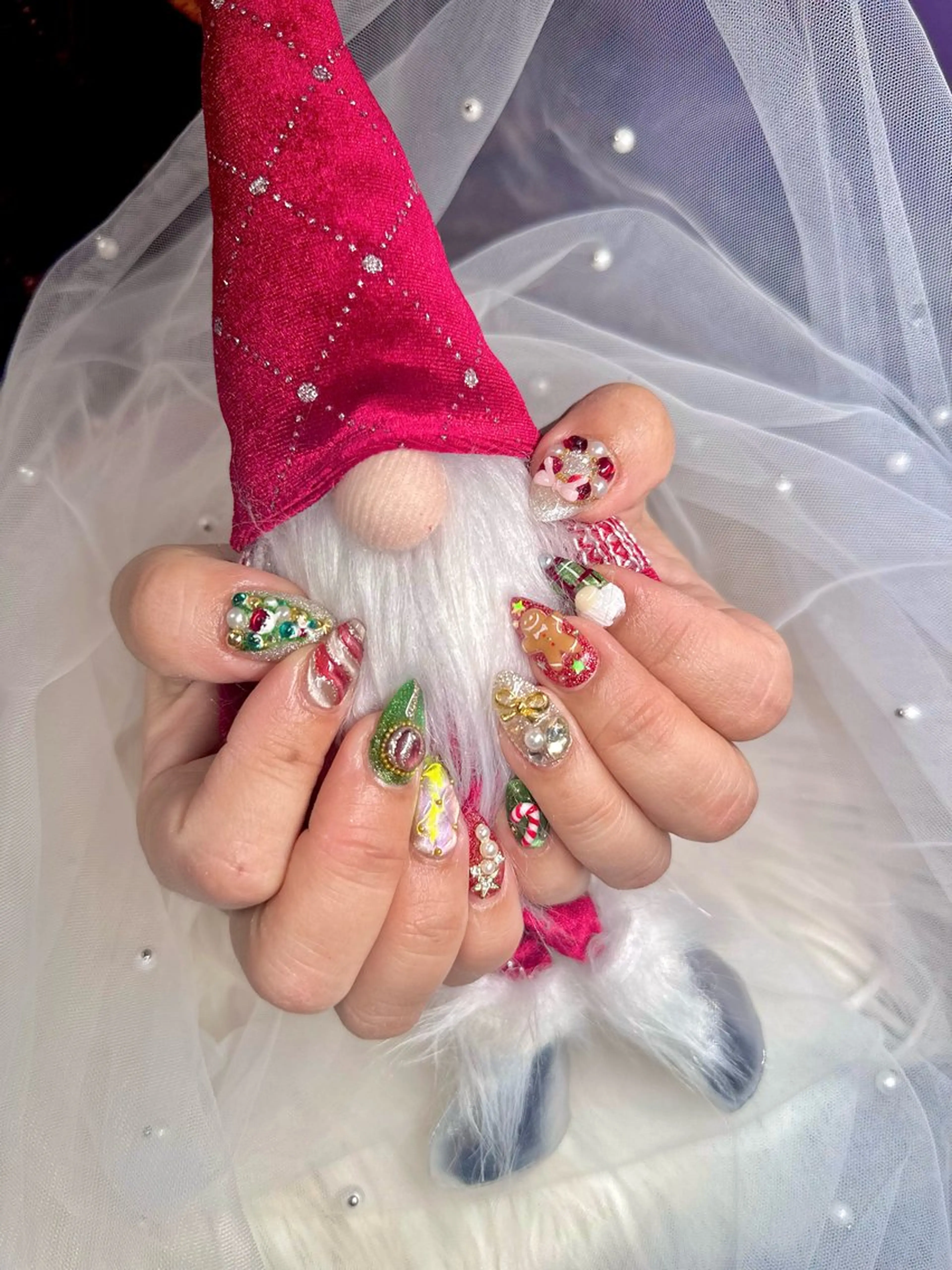 セミロング クリスマス ハンドネイル JillNails Niinaのネイルデザイン