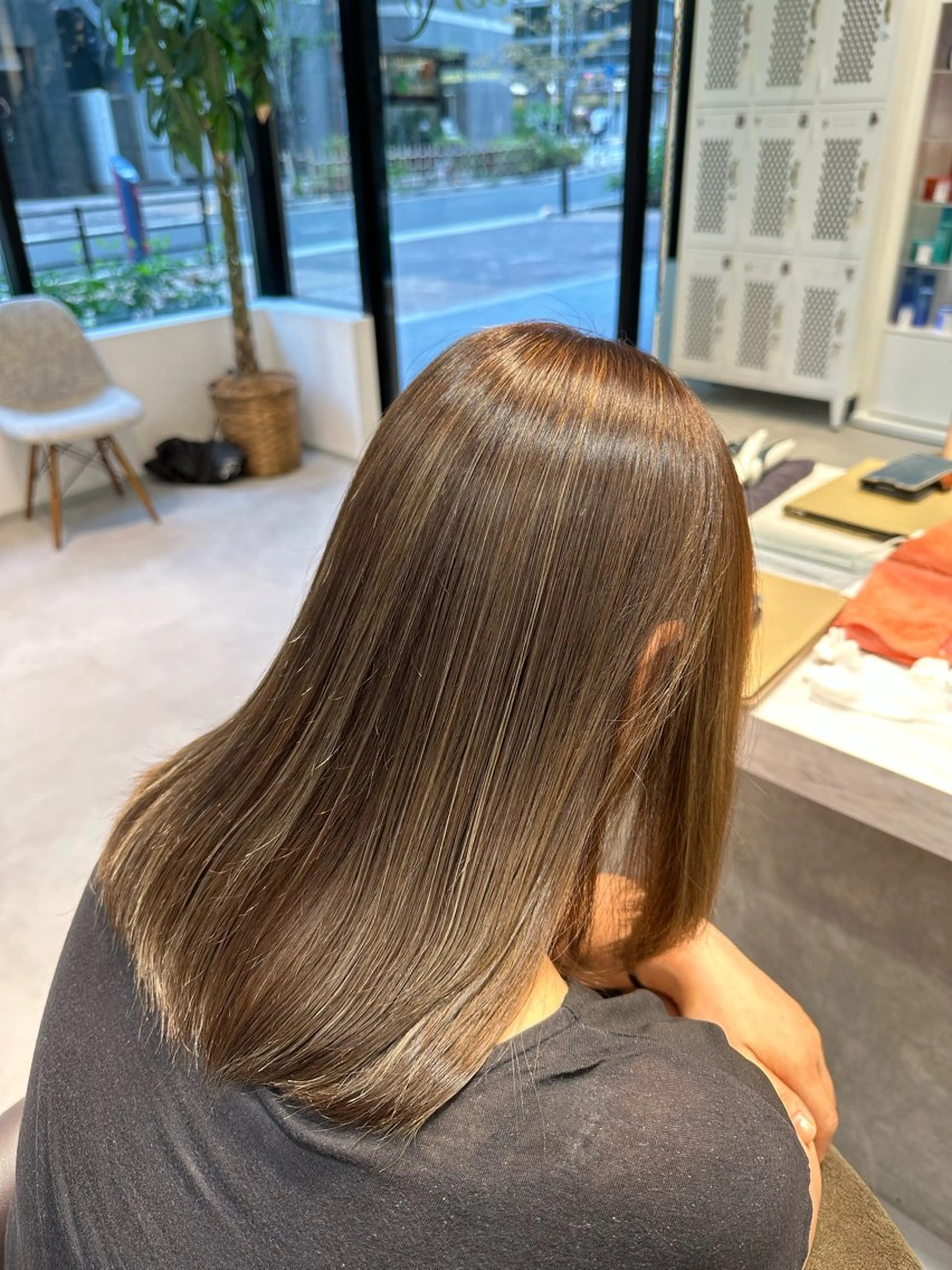 ミディアム パーマ 髪質改善 酸性ストレート ストレートパーマ 堺 健人のヘアスタイル