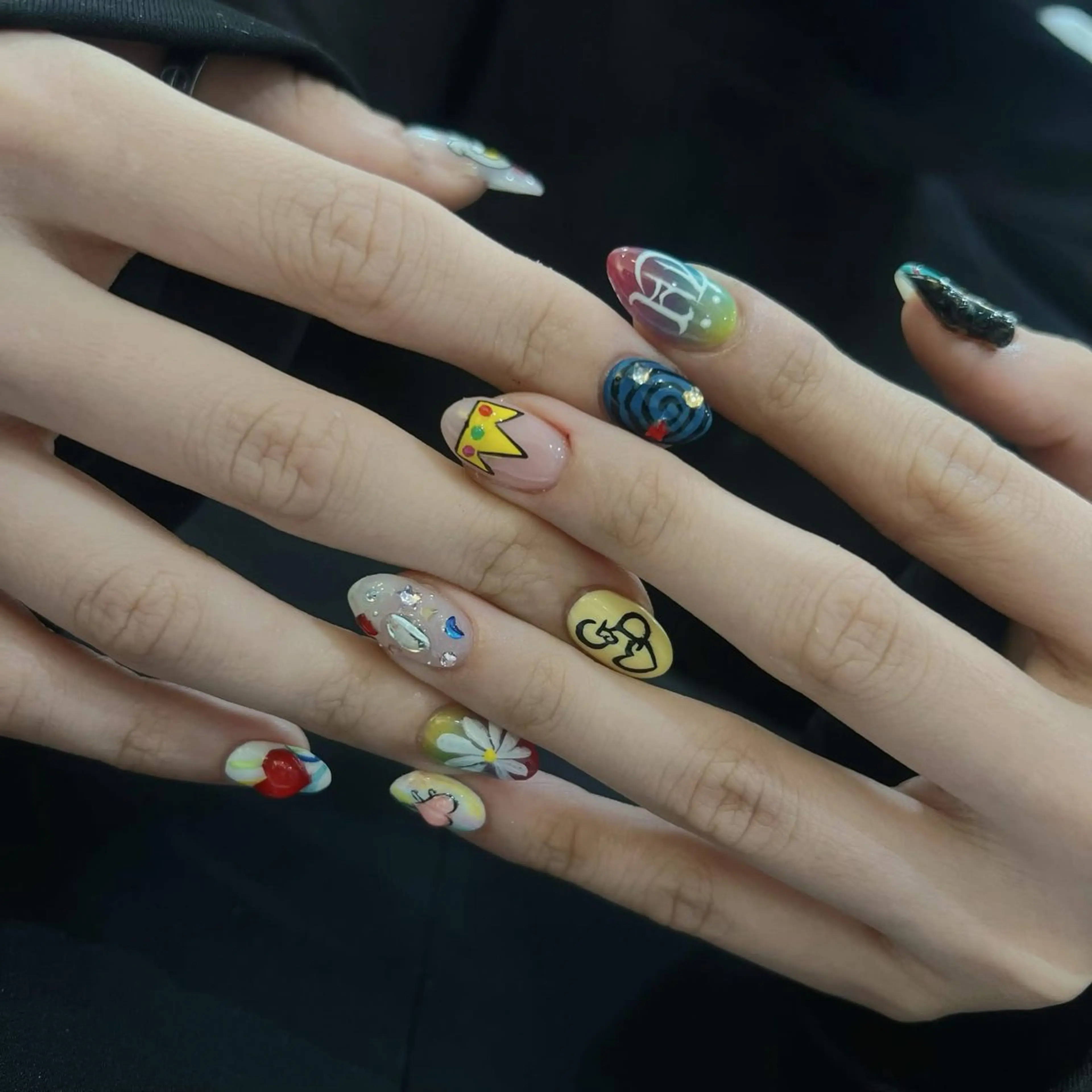 ネイル チークネイル フットネイル フレンチネイル グラデーション 韓国ネイル ハンドネイル YUKI NAILのネイルデザイン