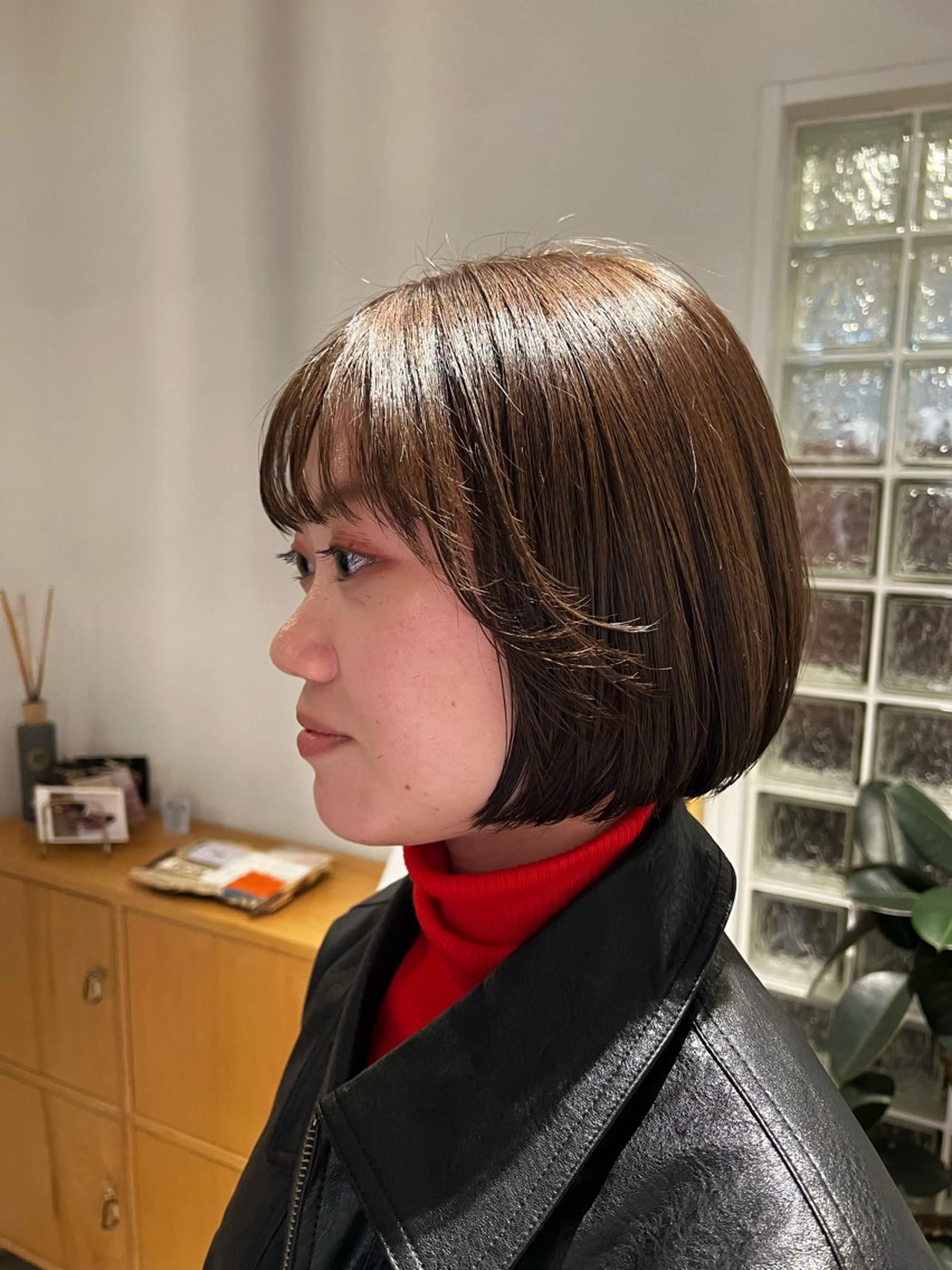 ショート カラー ボブ 柔らかレイヤー× 透け感カラー/SUのヘアスタイル