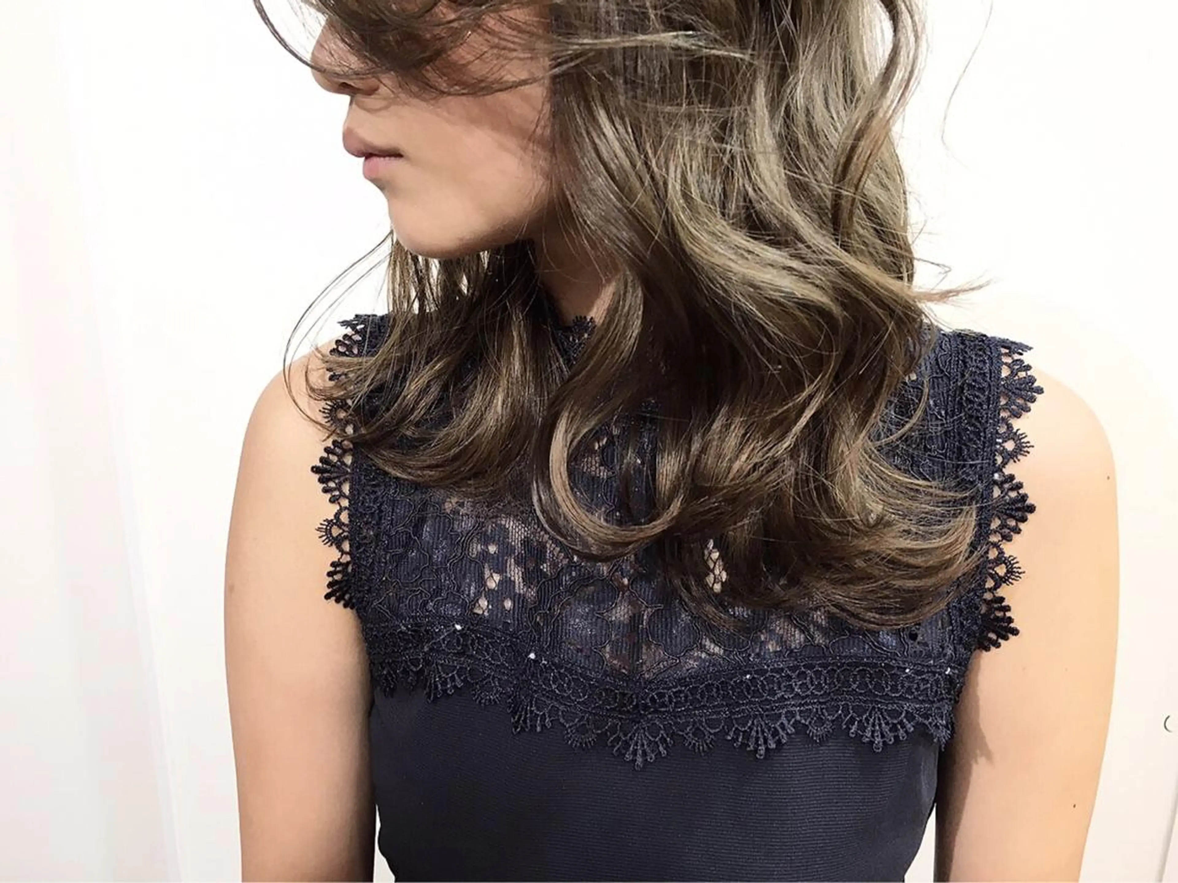 セミロング カラー modern made モダンメイド所属・イメチェン☆丁寧接客 田中 優貴のヘアスタイル