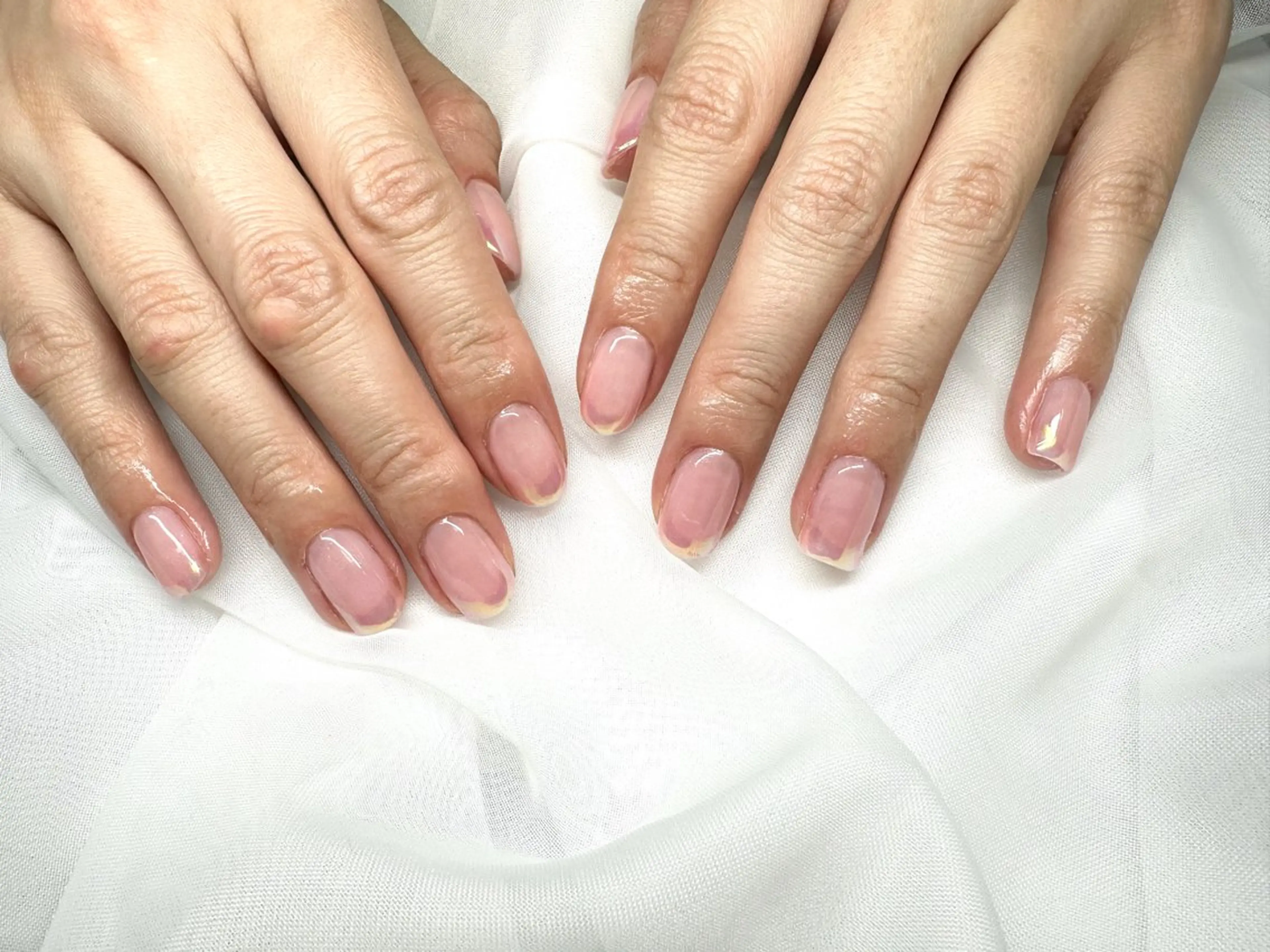 ネイル オーロラネイル ミラーネイル ピンク シンプルネイル bibiwoo Ayakoのネイルデザイン