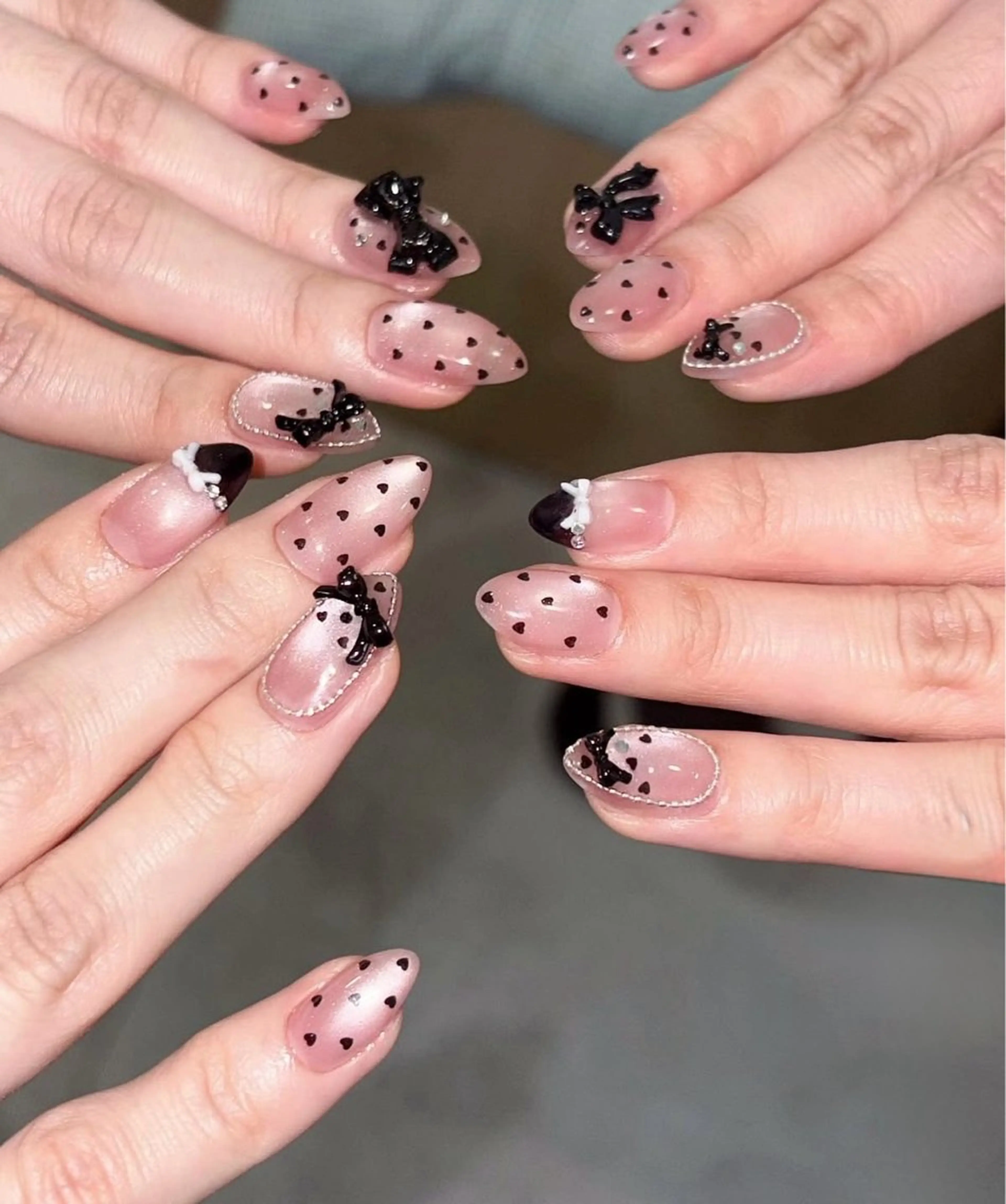 ネイル 韓国ネイル ニュアンスネイル シンプルネイル 春ネイル ワンホンネイル Nihonthy Nail 新宿のネイルデザイン