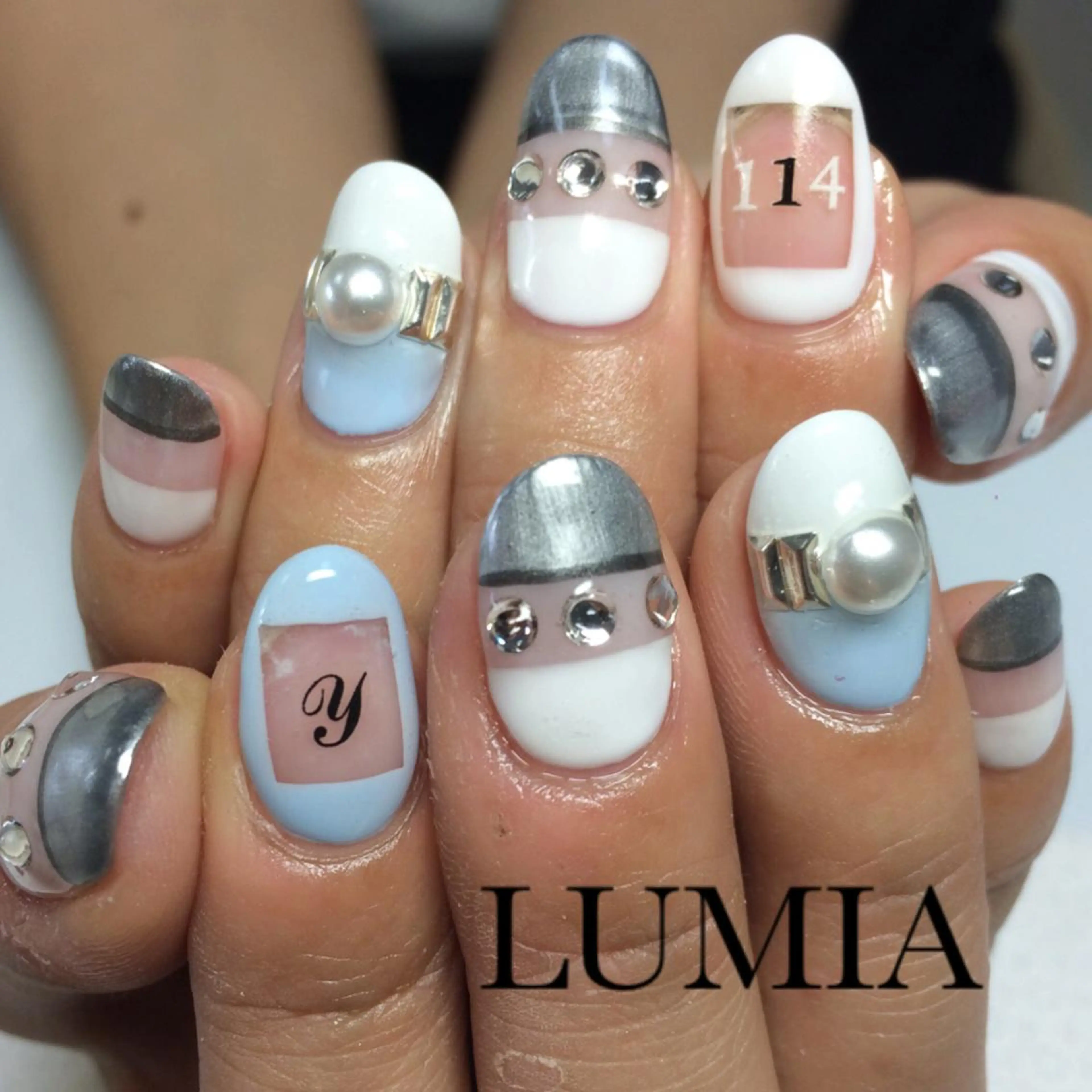 ネイル アートネイル Emu Nailのネイルデザイン