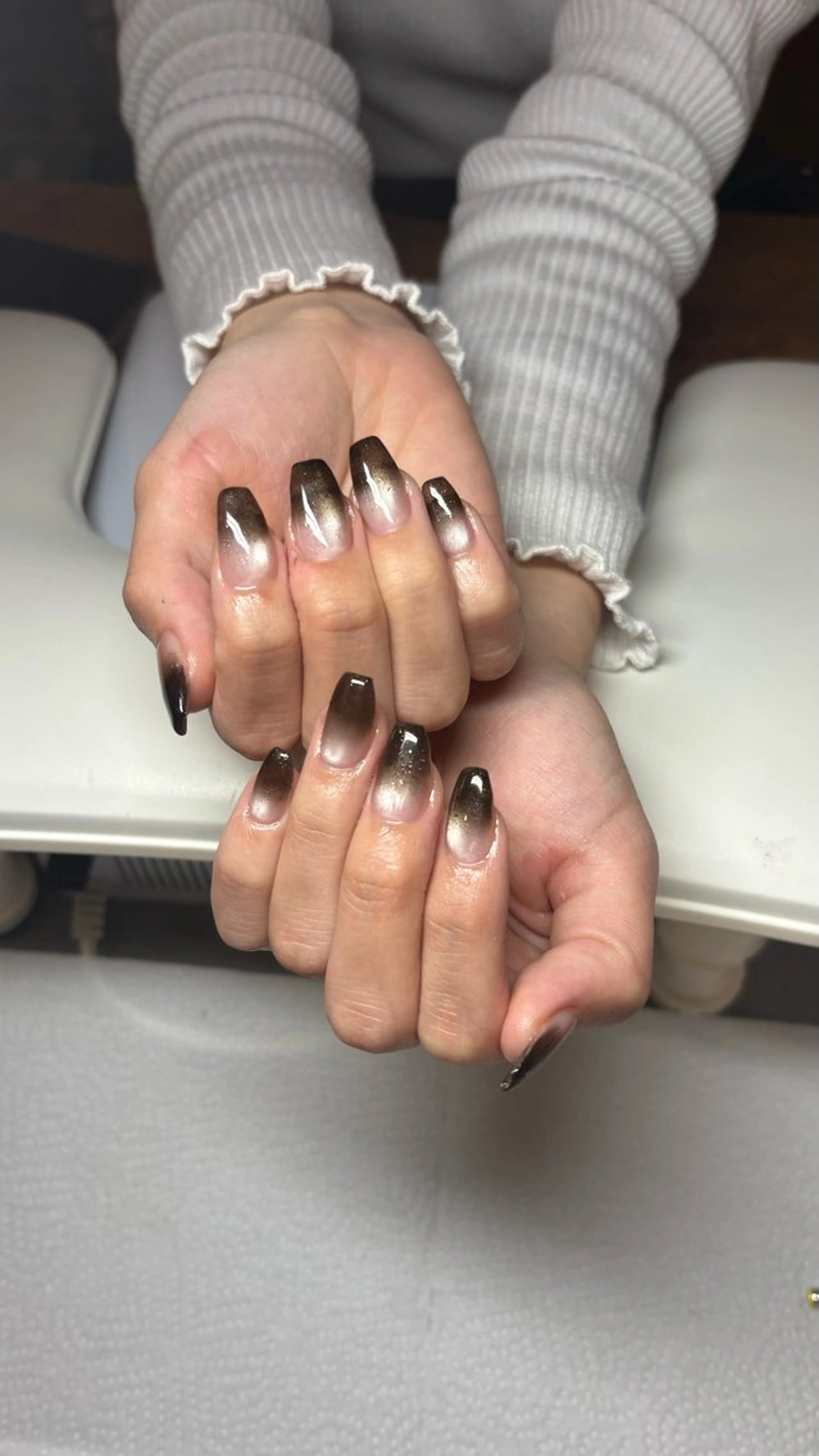 ネイル 長さ出し ハンドネイル Lily Nailのネイルデザイン