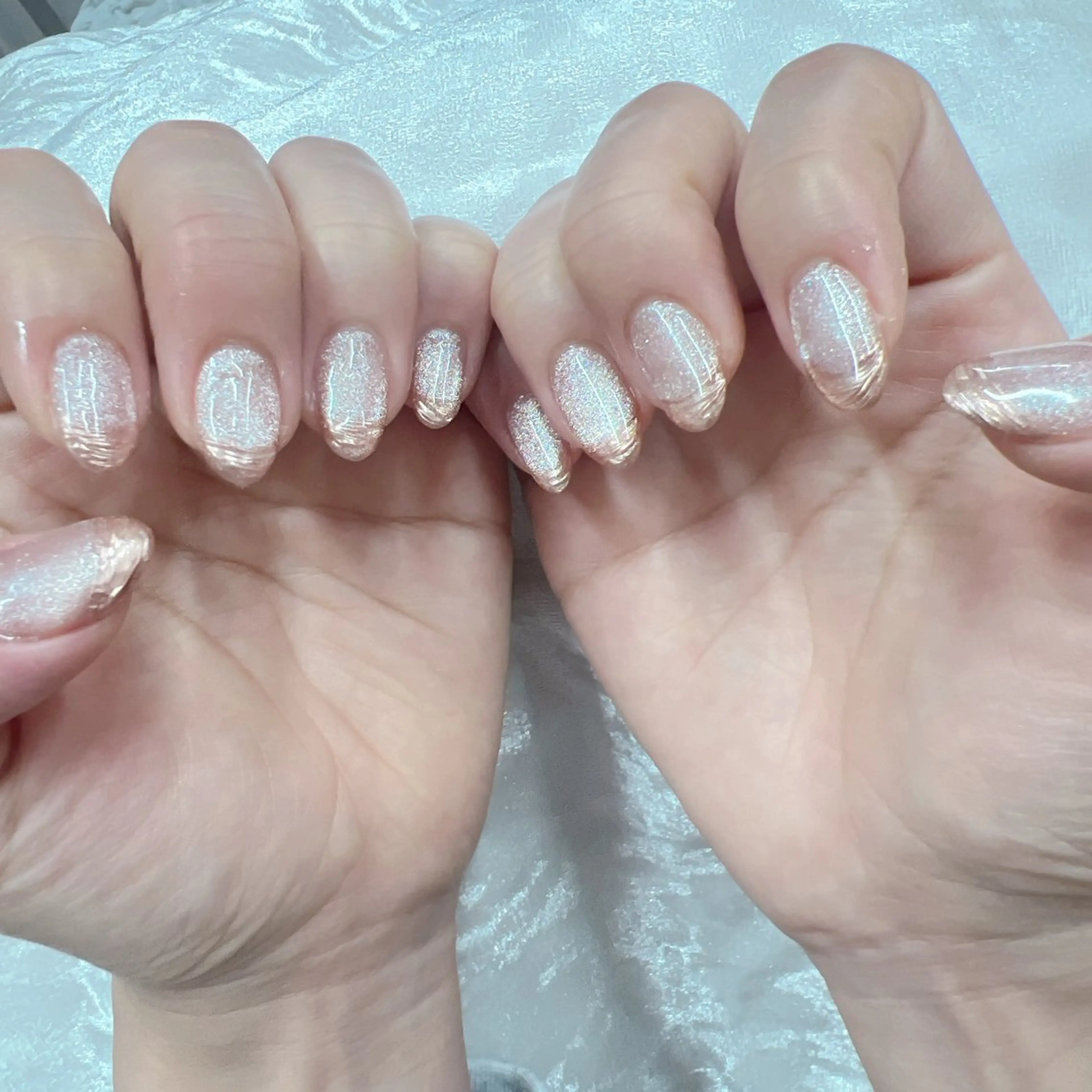 ネイル マグネットネイル ニュアンスネイル ハンドネイル Emi lyのネイルデザイン