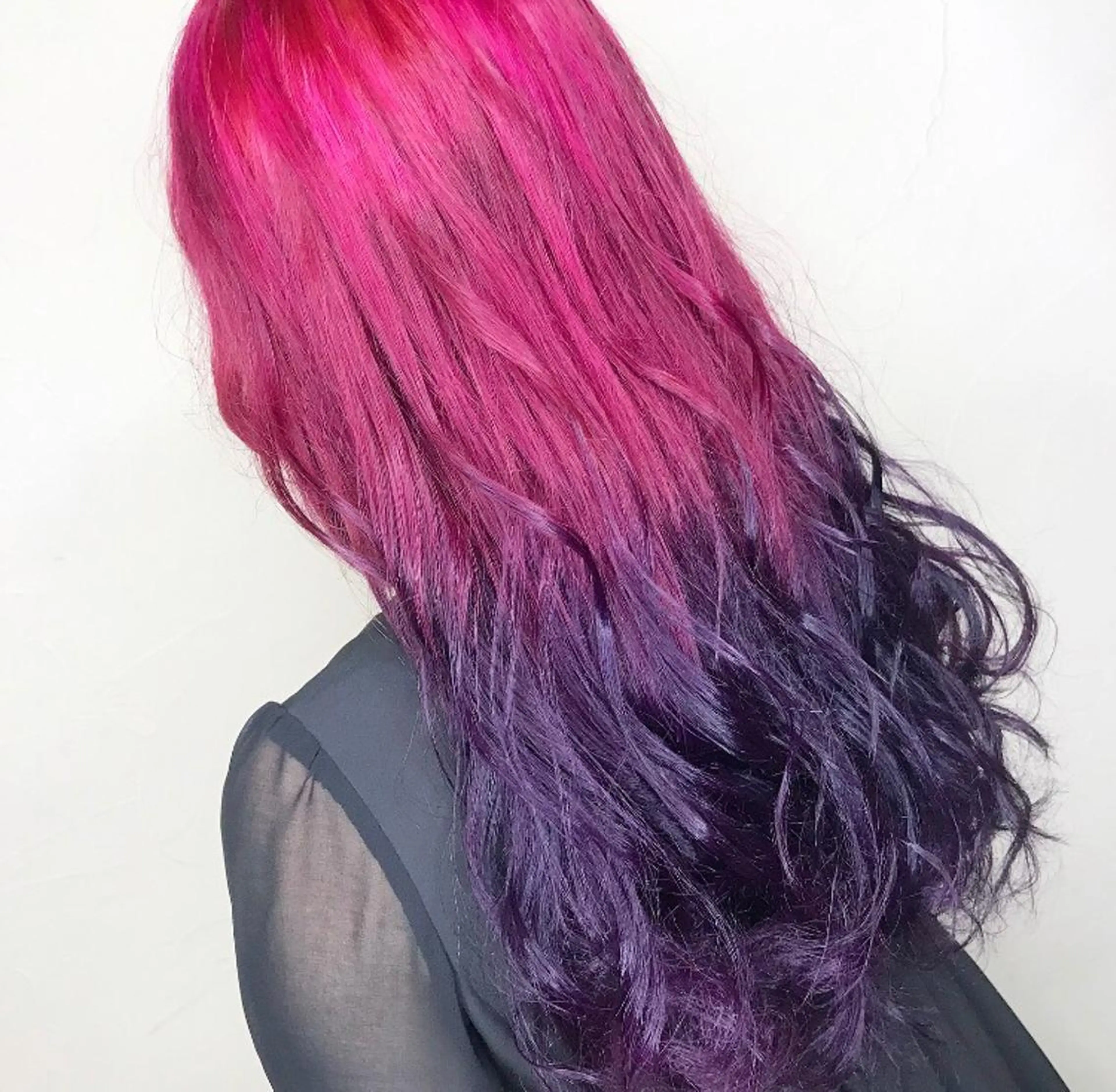 ロング 派手髪支持率No1 Eisukeのヘアスタイル