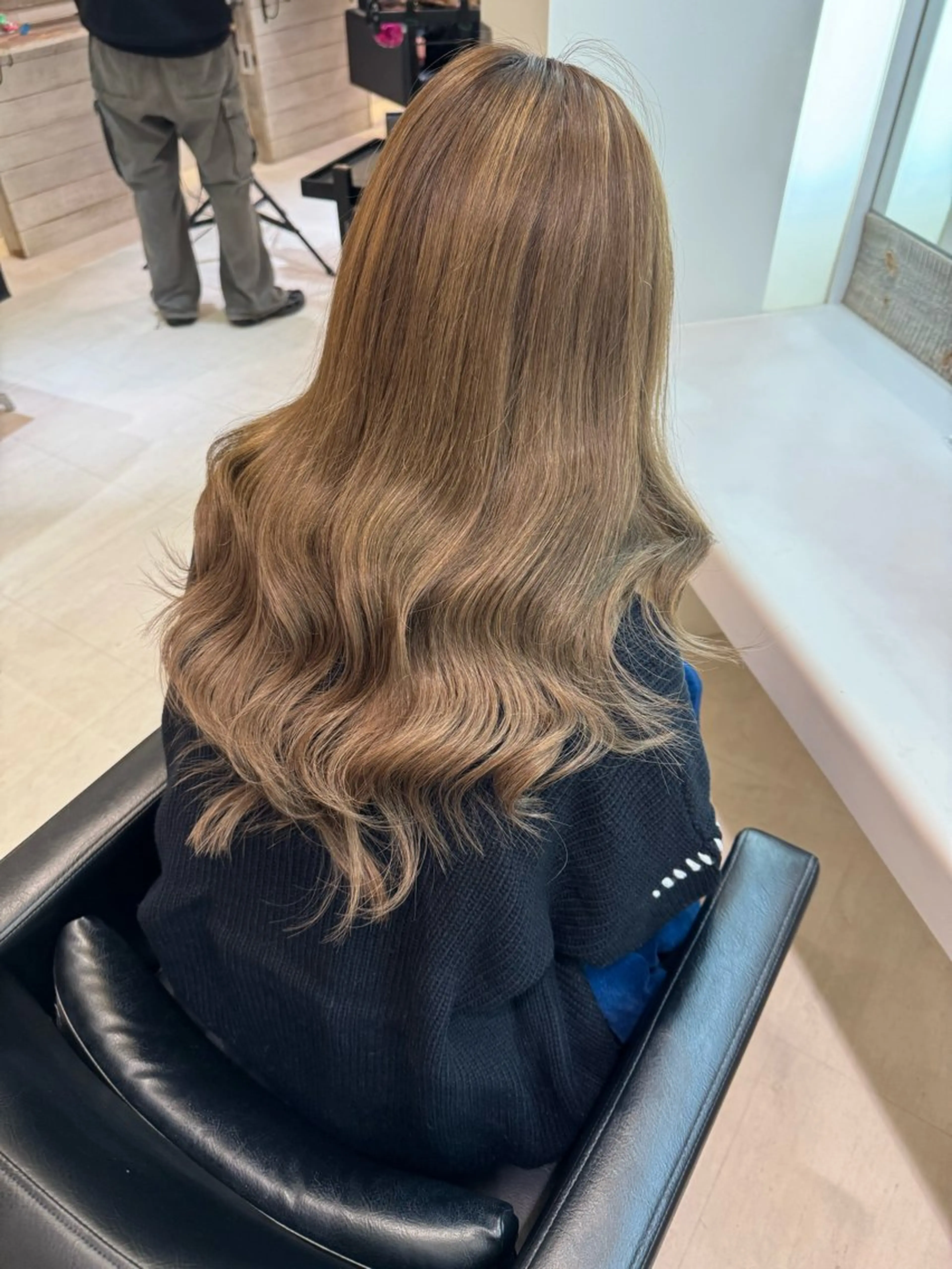 ロング シールエクステ エクステ 韓国風ヘア ロング 濱川響太レディース カットモデルのヘアスタイル