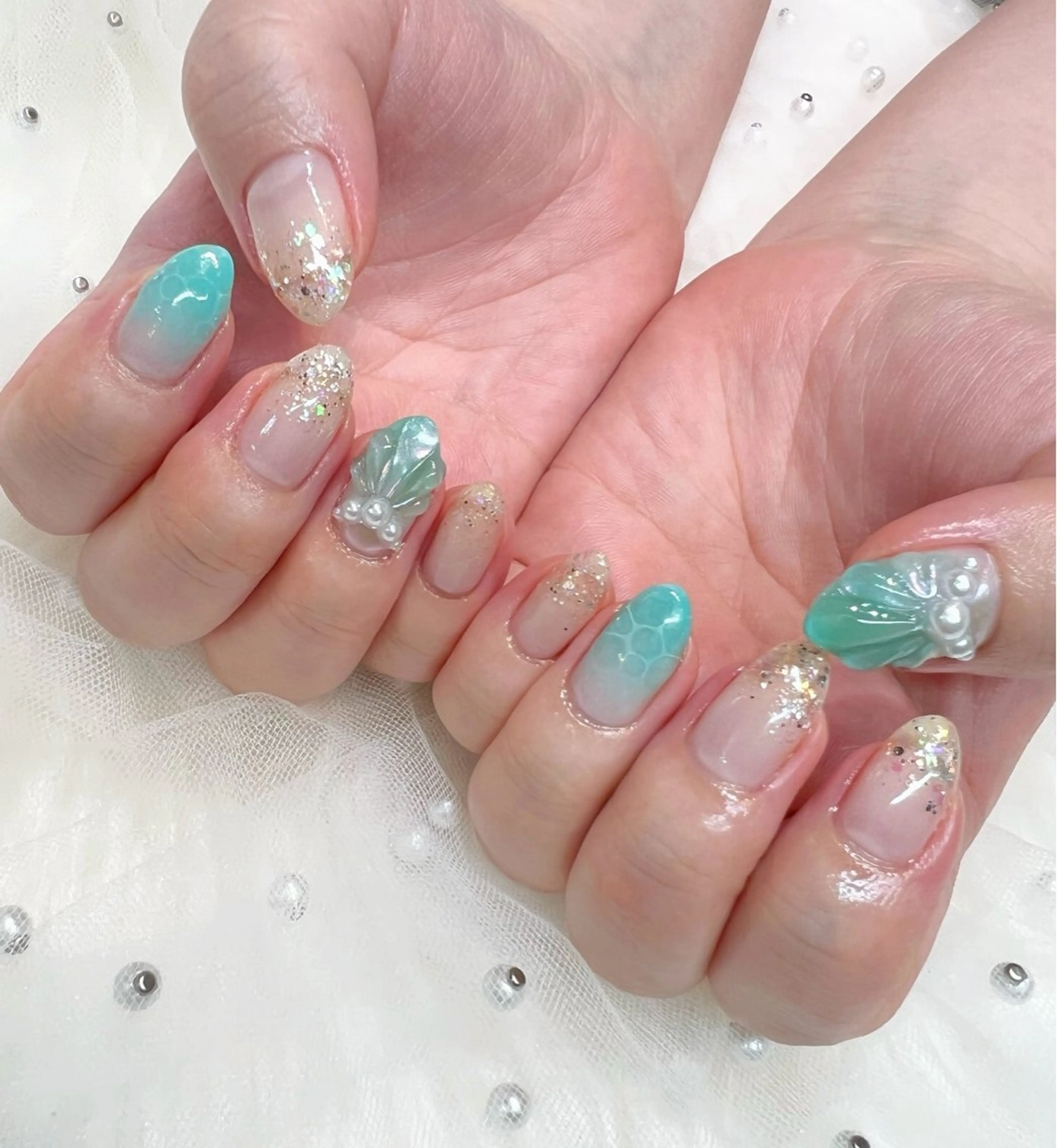 ネイル ハンドネイル glow_ nailのネイルデザイン