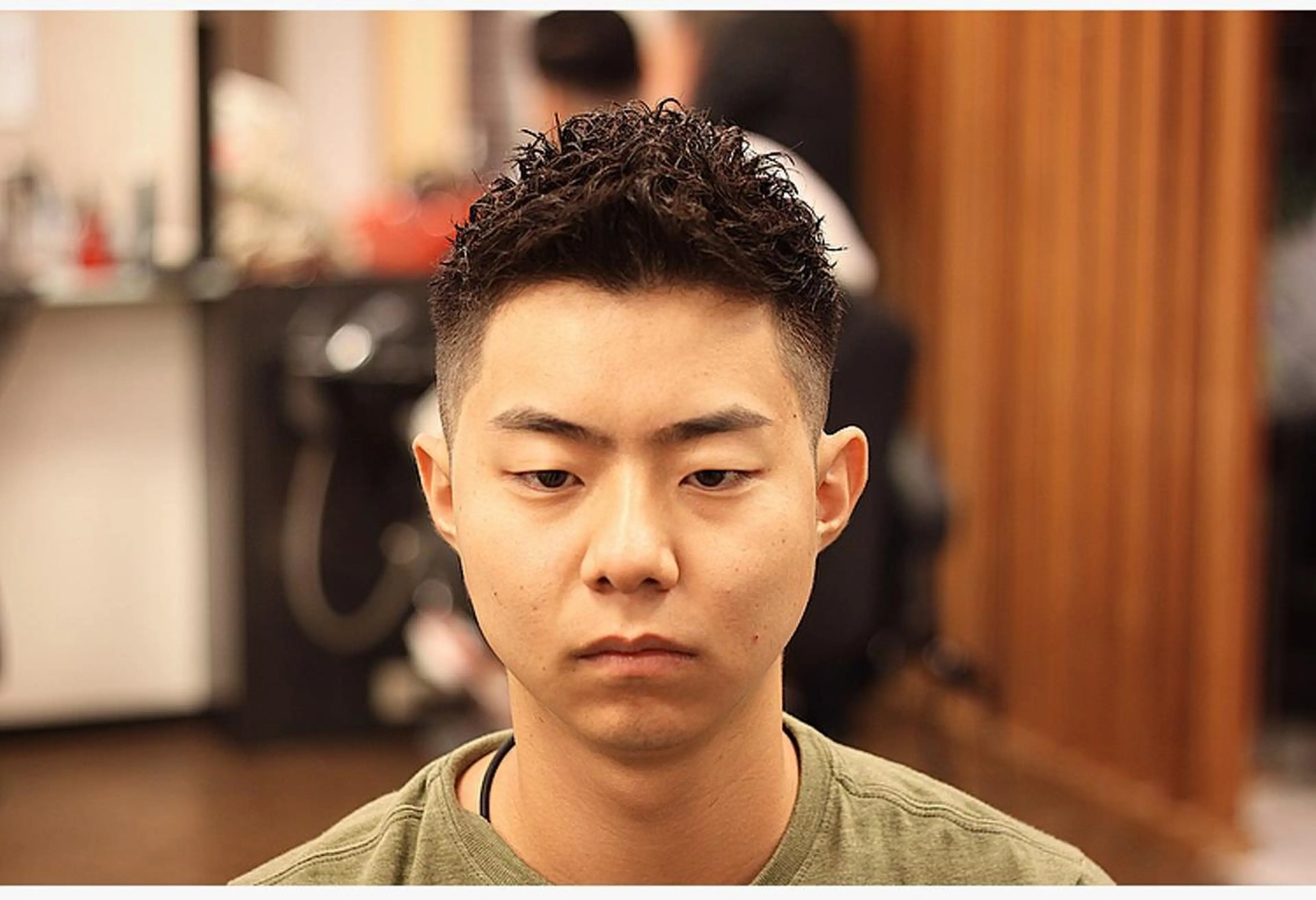 ショート パーマ メンズ モヒカン パーマ 前田賢生 ご新規様はNGのヘアスタイル