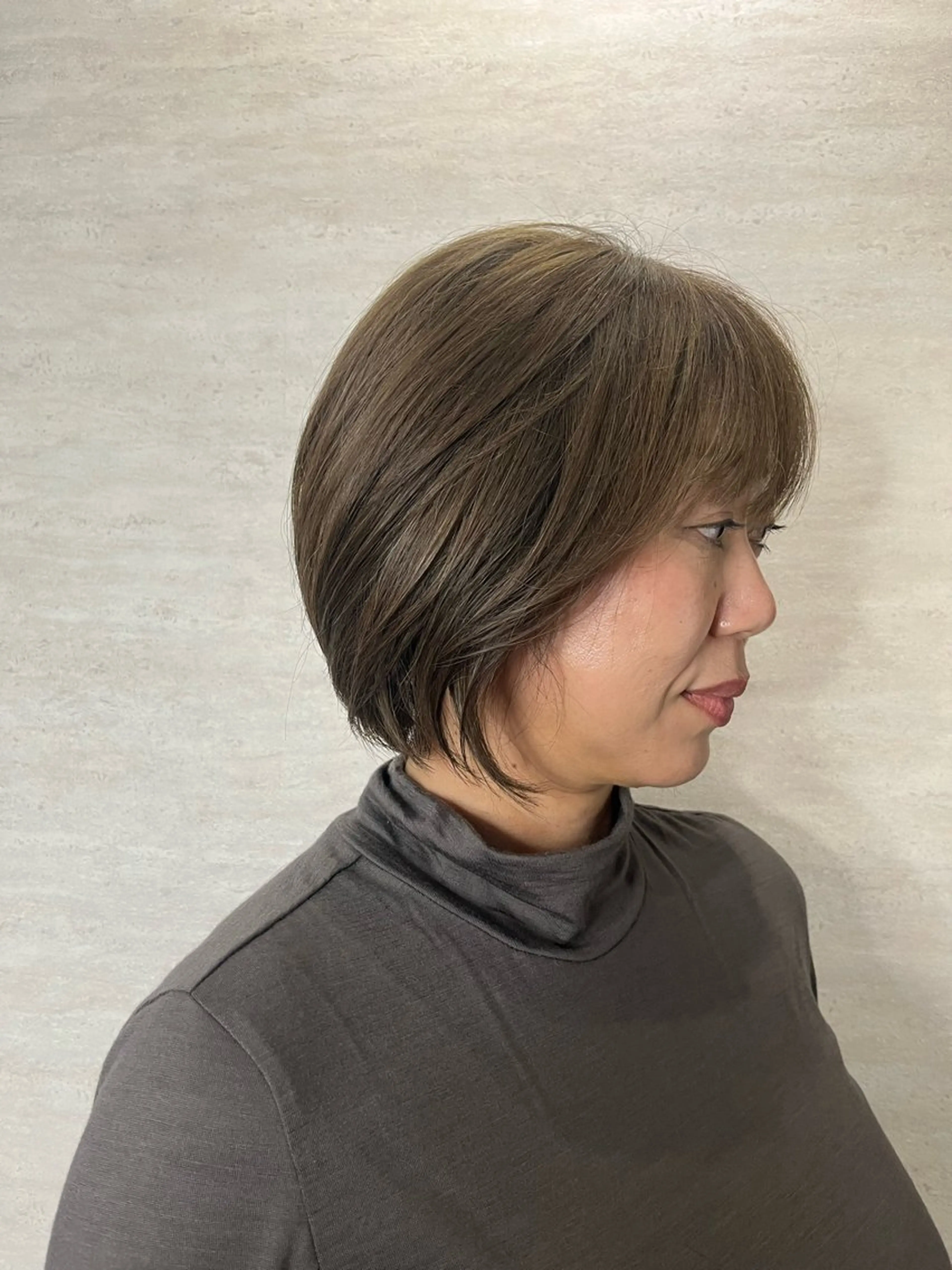 ショート カラー カット ヘアカラー トリートメント 駅チカ【ali'i】 アリイ花崎友美☘のヘアスタイル