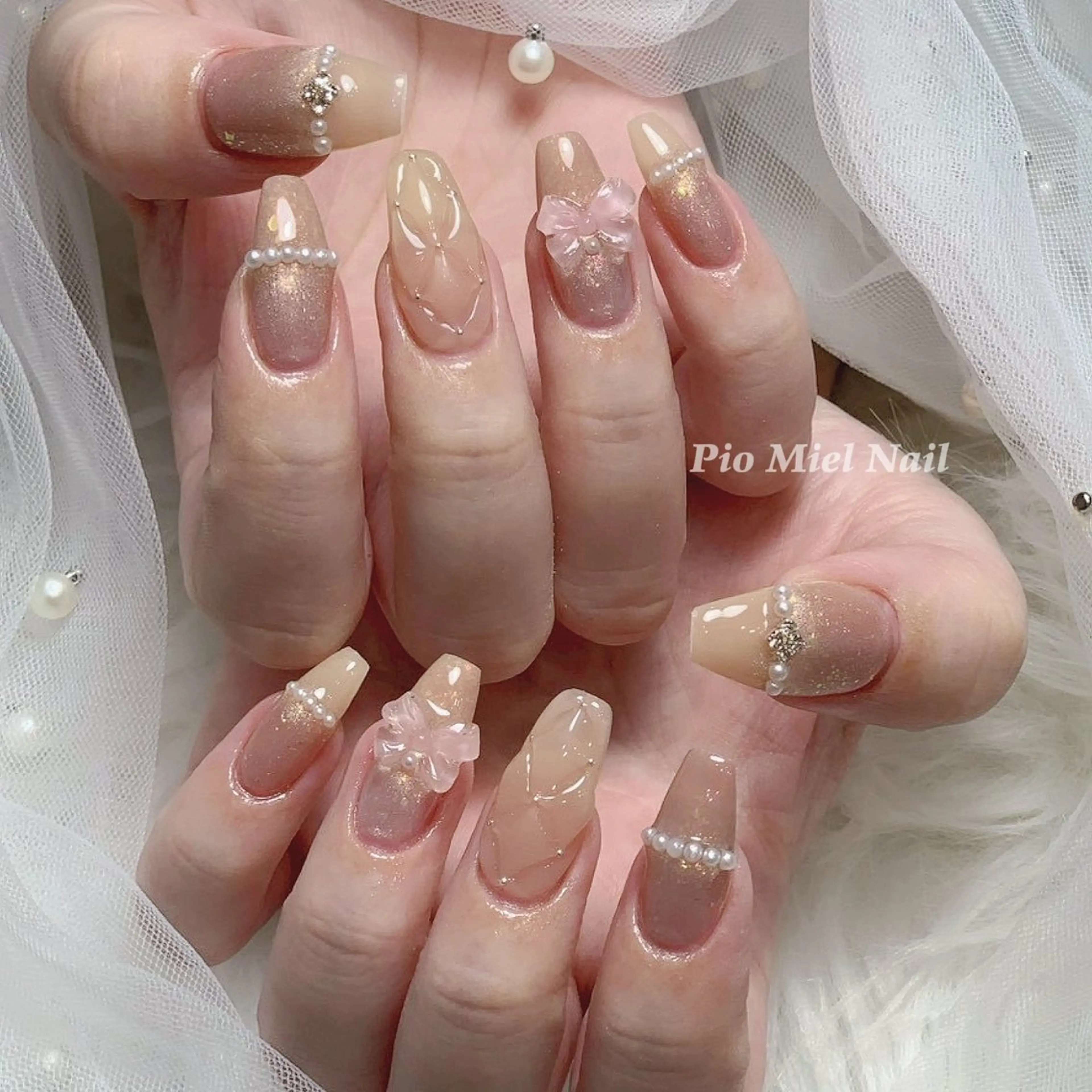 ネイル 韓国ネイル マグネットネイル ニュアンスネイル シンプルネイル ツイードネイル Pio Mielのネイルデザイン