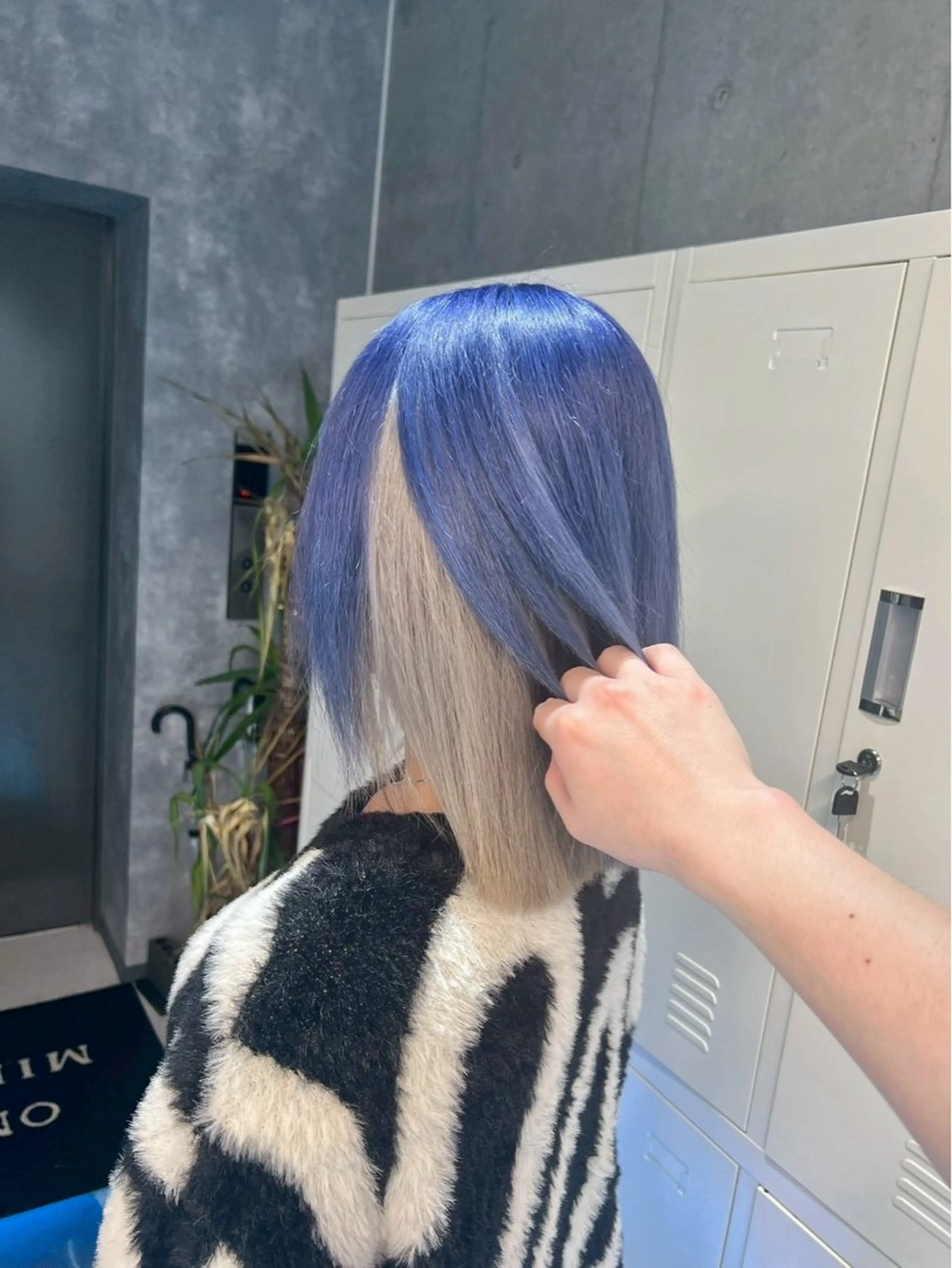 カラー 🦋ハイトーン×ア レンジ💫Leenaのヘアスタイル