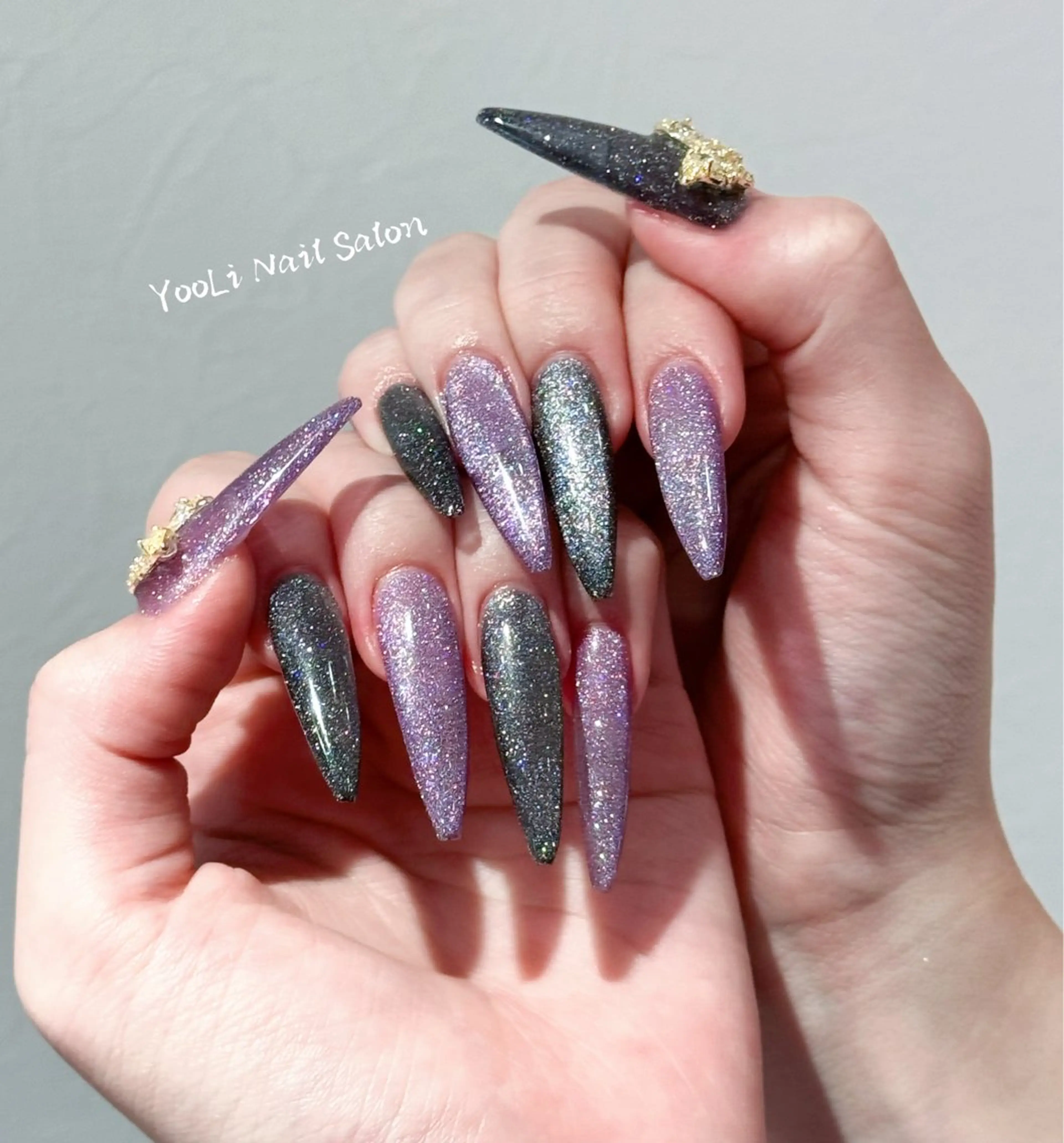 ネイル フレンチネイル グラデーション キラキラネイル 韓国ネイル マグネットネイル ハンドネイル 🎀🎀YooLi Nail Salonのネイルデザイン