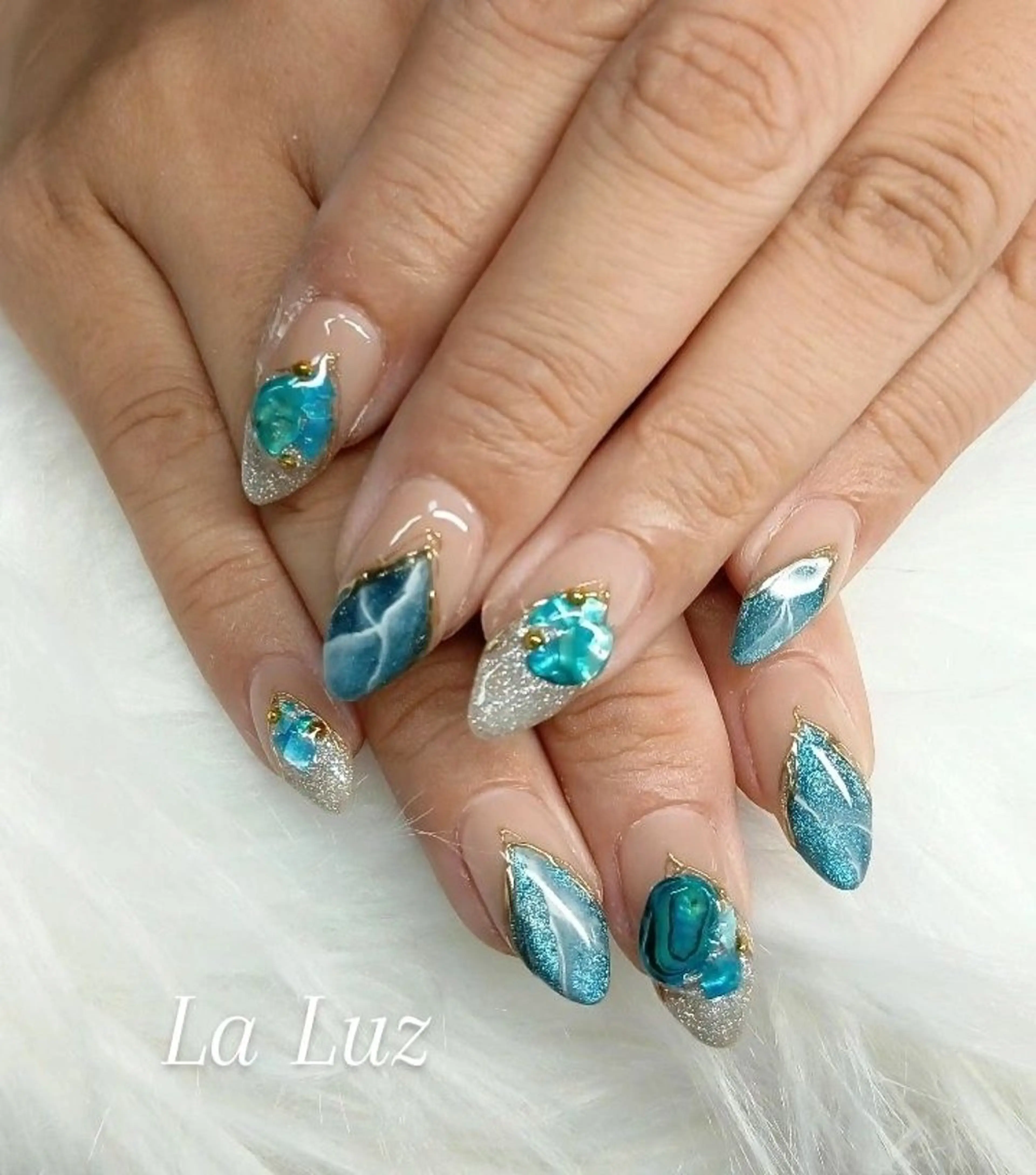 ネイル 大理石ネイル(マーブル) ハンドネイル 小川 真里奈のネイルデザイン