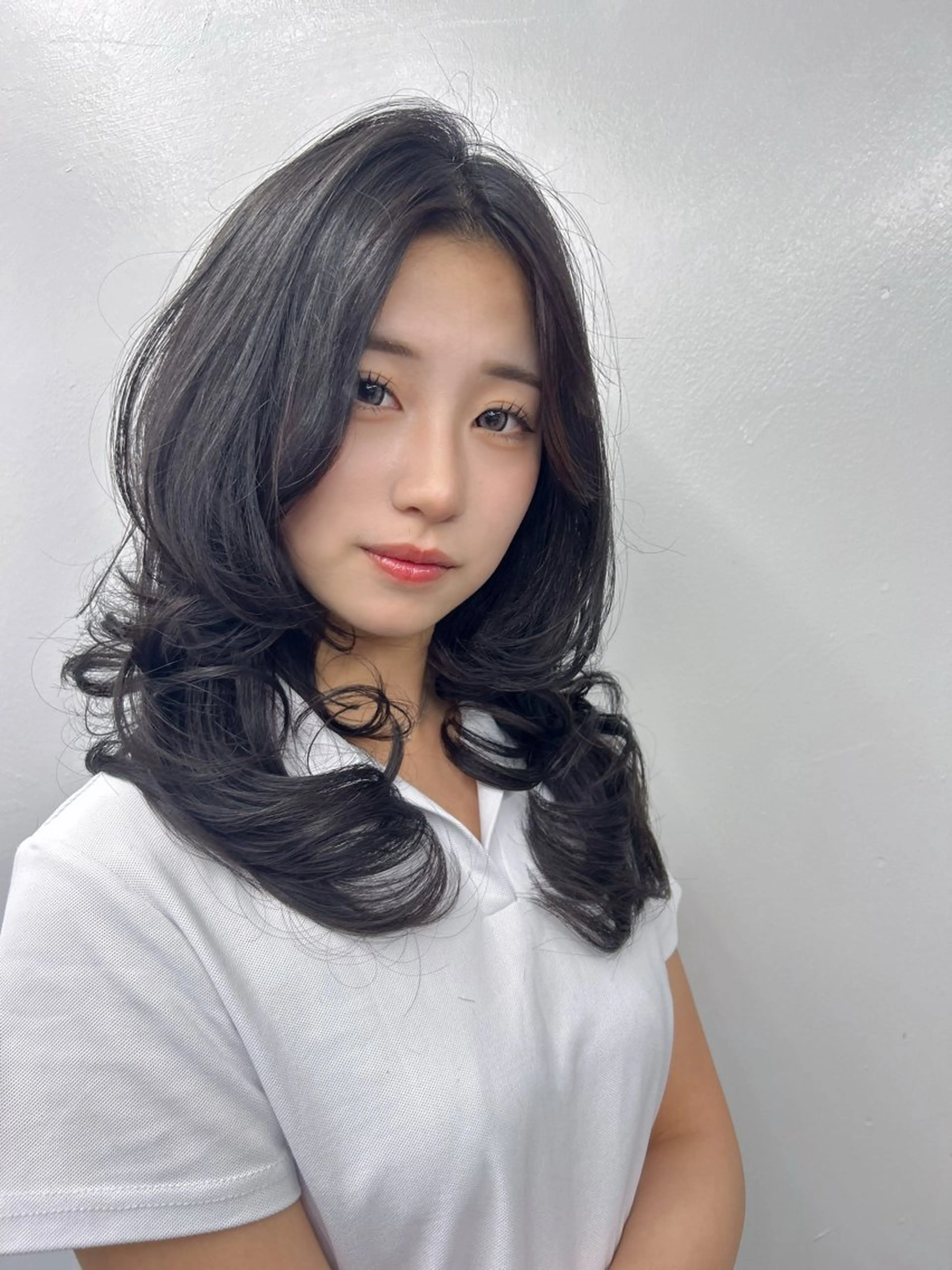セミロング ハッシュカット ハイレイヤー レイヤーカット カット トリートメント レイヤー/エクステ alpha下妻のヘアスタイル