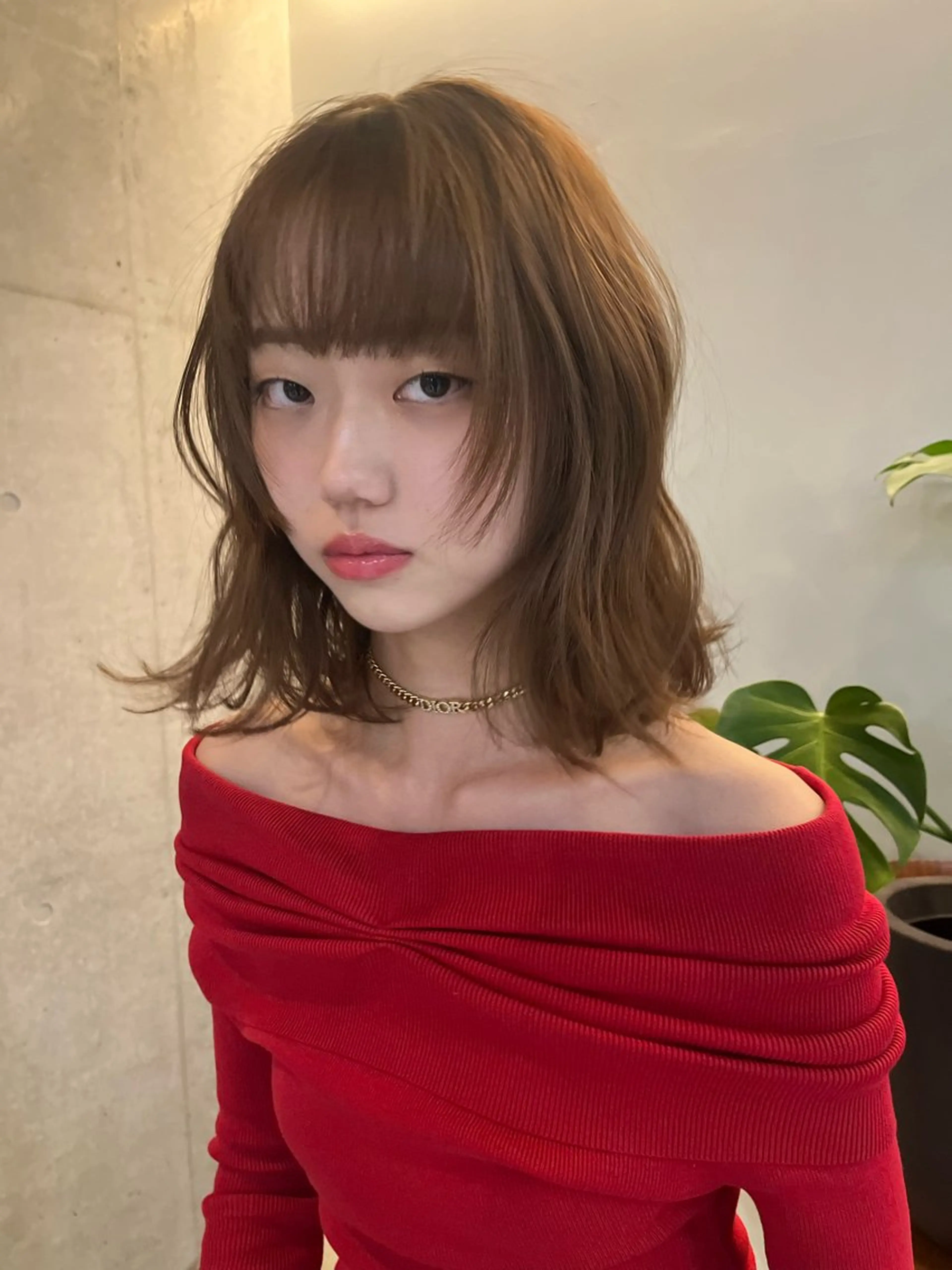 ミディアム 顔まわりレイヤー 姫カット レイヤーカット カット ヘアカラー レイヤーカット\ウル フ　chinatsuのヘアスタイル