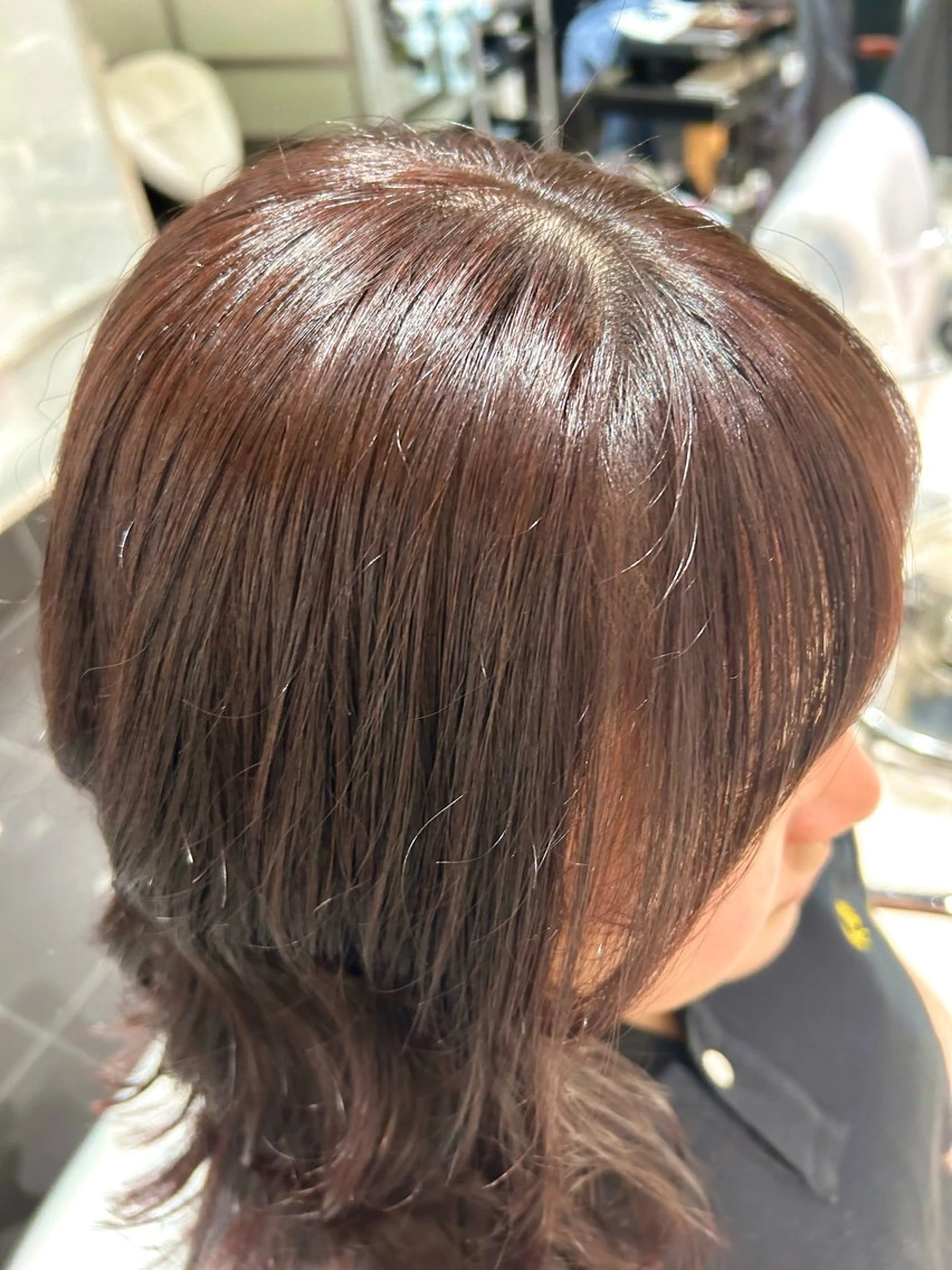 セミロング カラー 黒髪 カット ヘアカラー オオタ ユイナ🌈のヘアスタイル