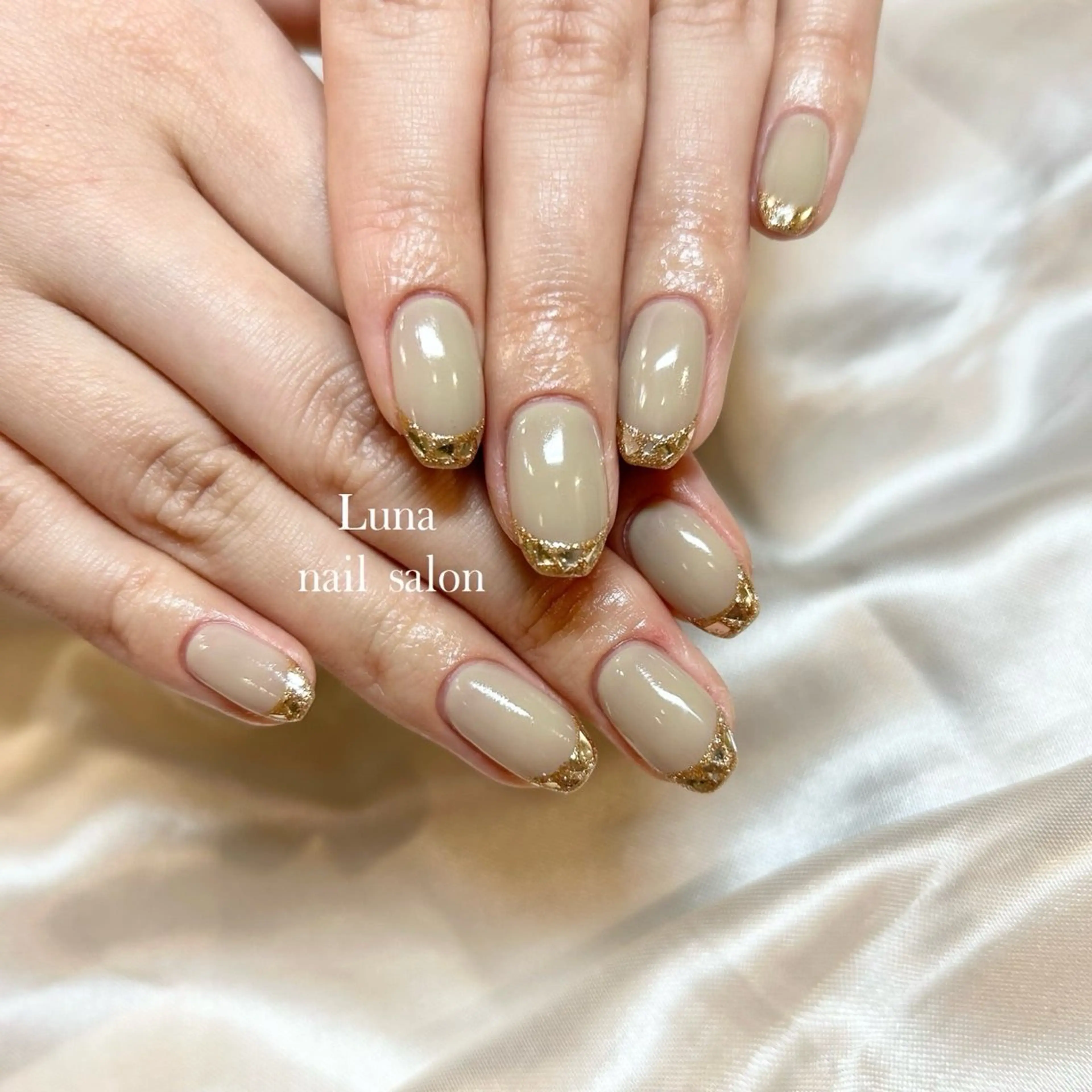 ネイル ハンドネイル Silver Lunaのネイルデザイン