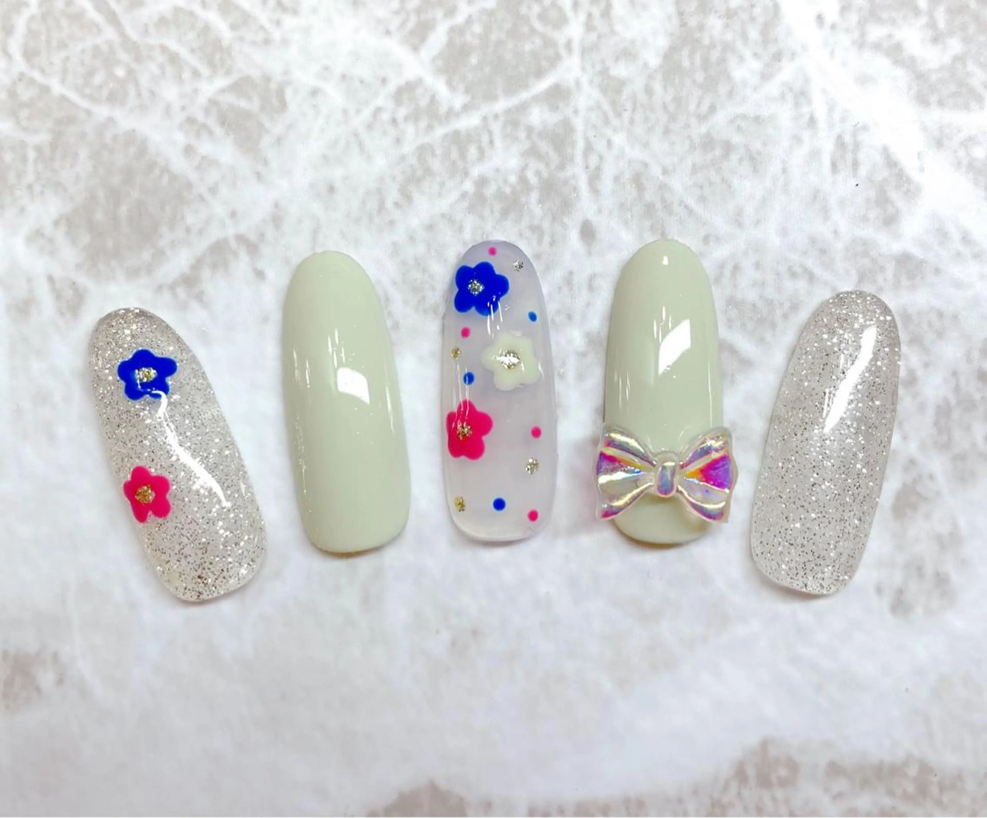 ネイル ハンドネイル マジック ミラーのネイルデザイン