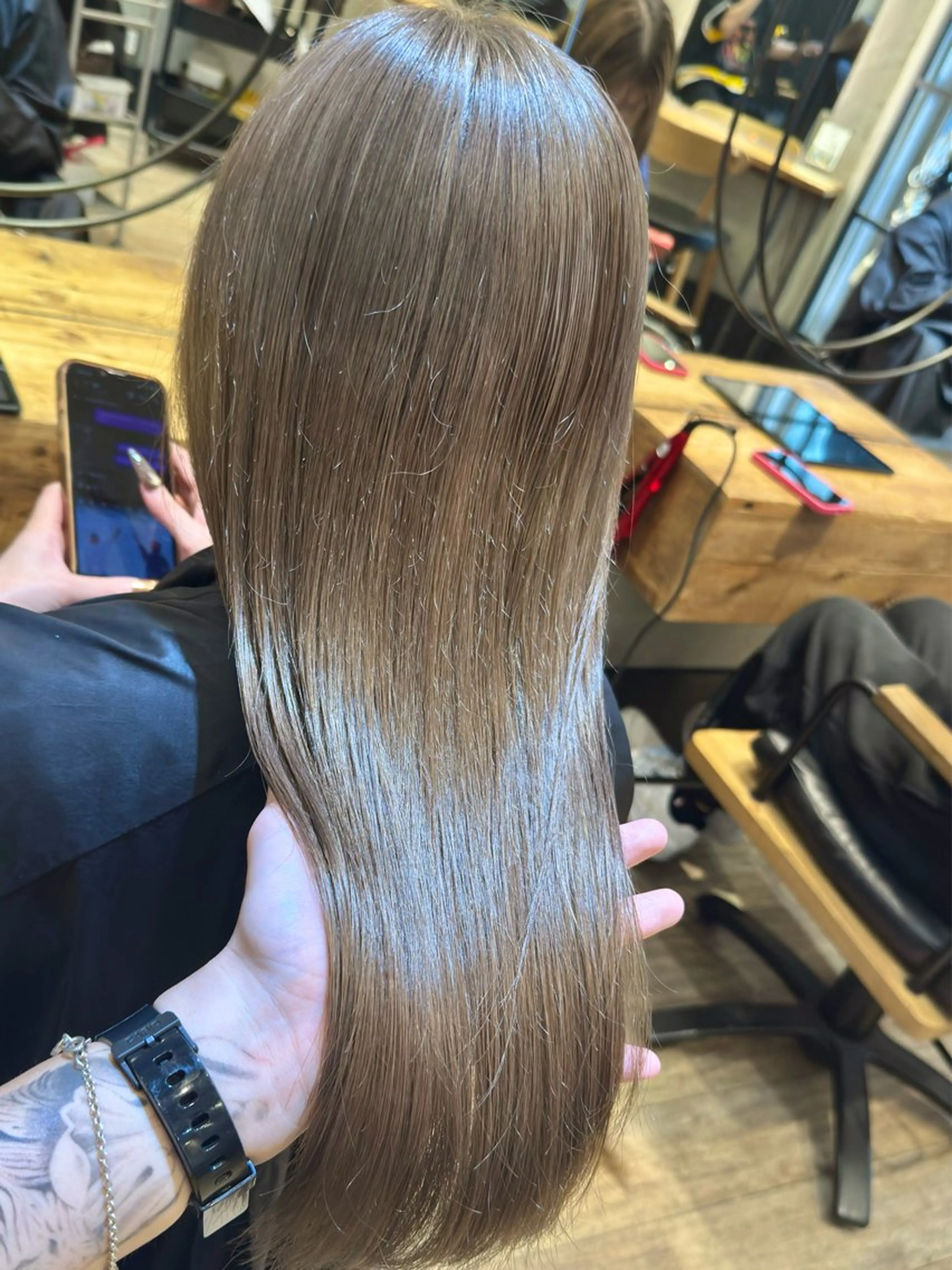 セミロング カラー 立川/レイヤー/ 複雑履歴/ 西川翔真のヘアスタイル