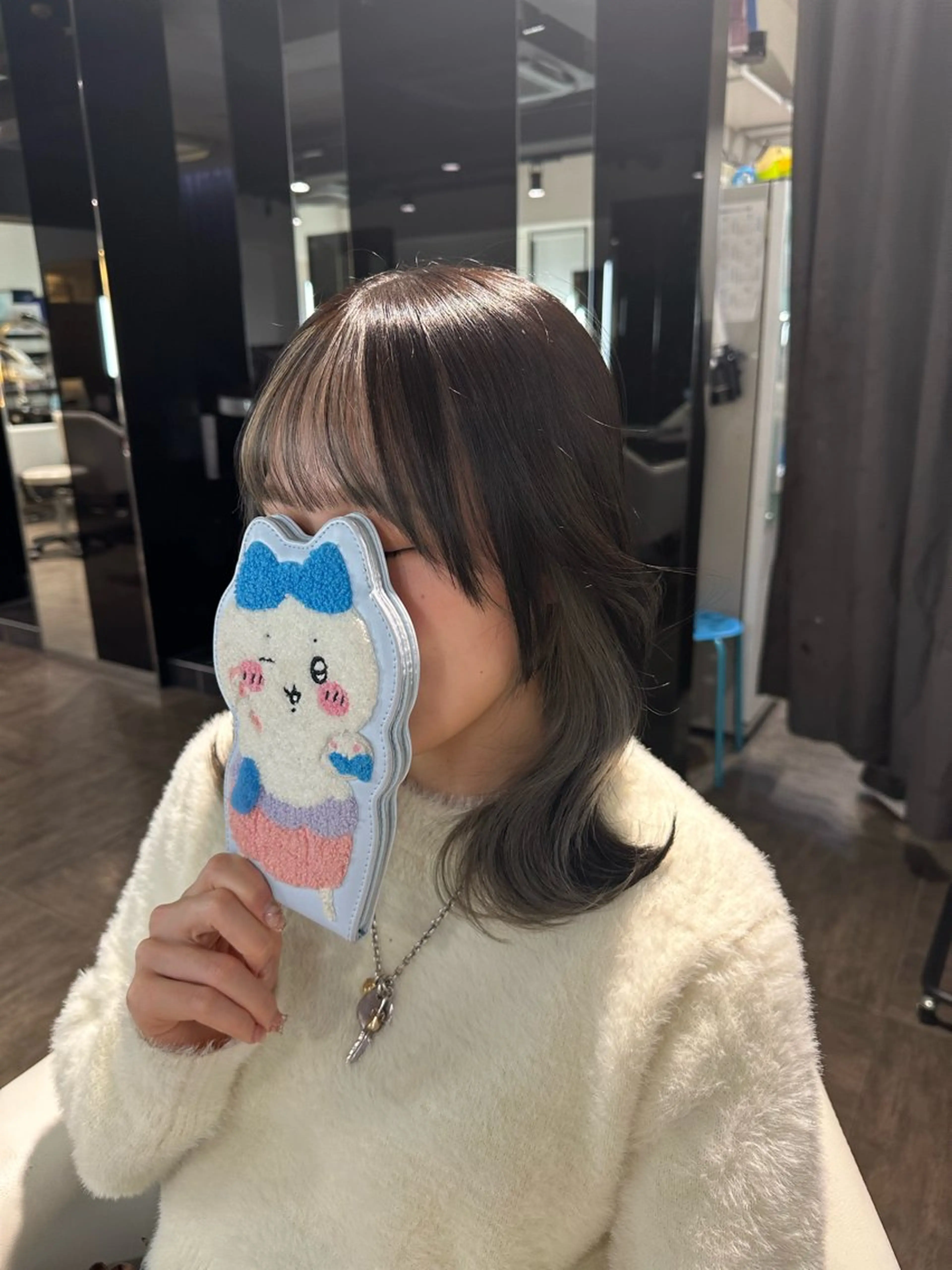 ミディアム ヘアカラー レイヤー/艶カラー ROKUのヘアスタイル