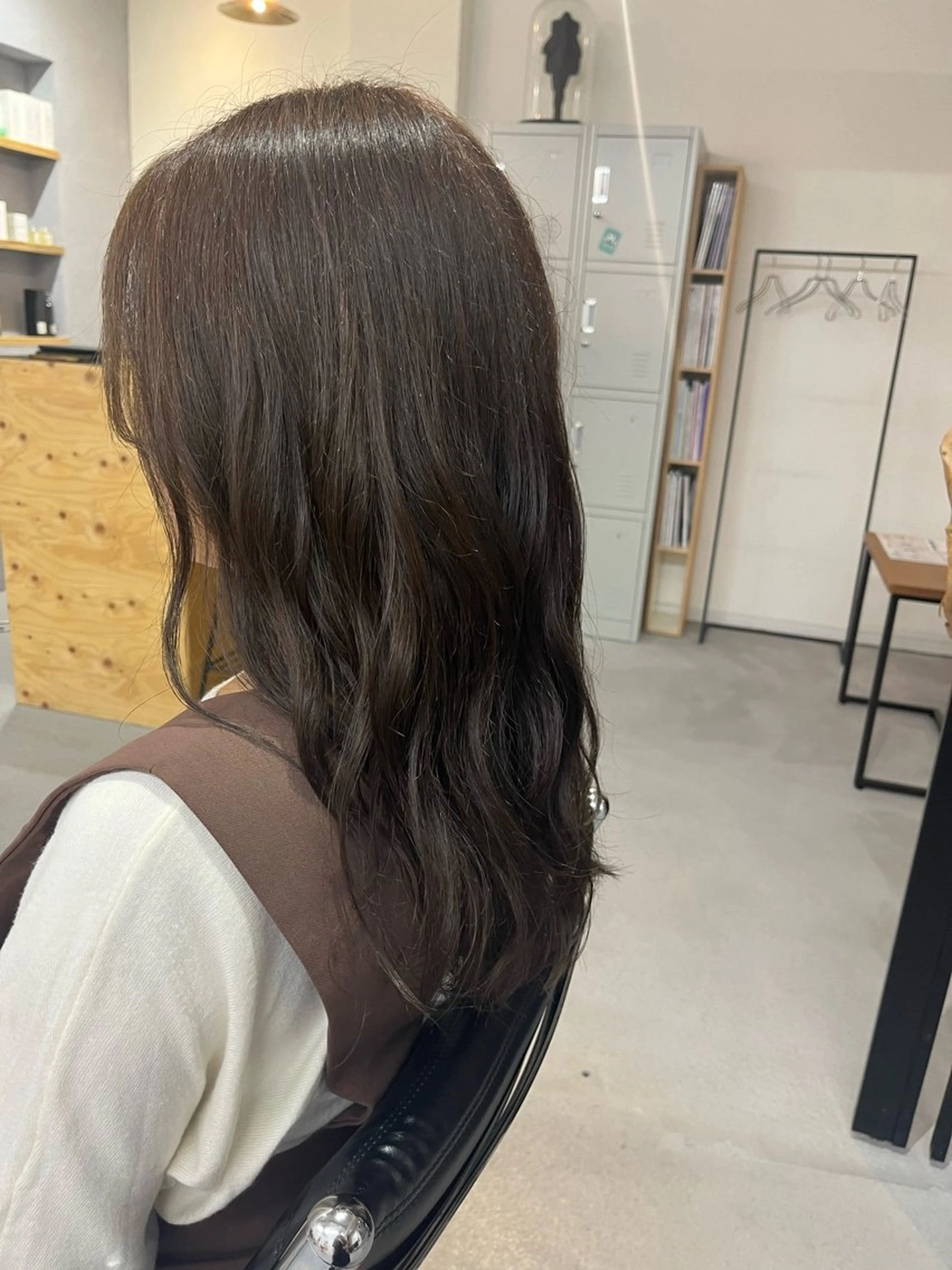 ロング カラー ベージュカラー ブラウンカラー 透明感カラー パープルカラー Sugarlu 吉田 晴香のヘアスタイル