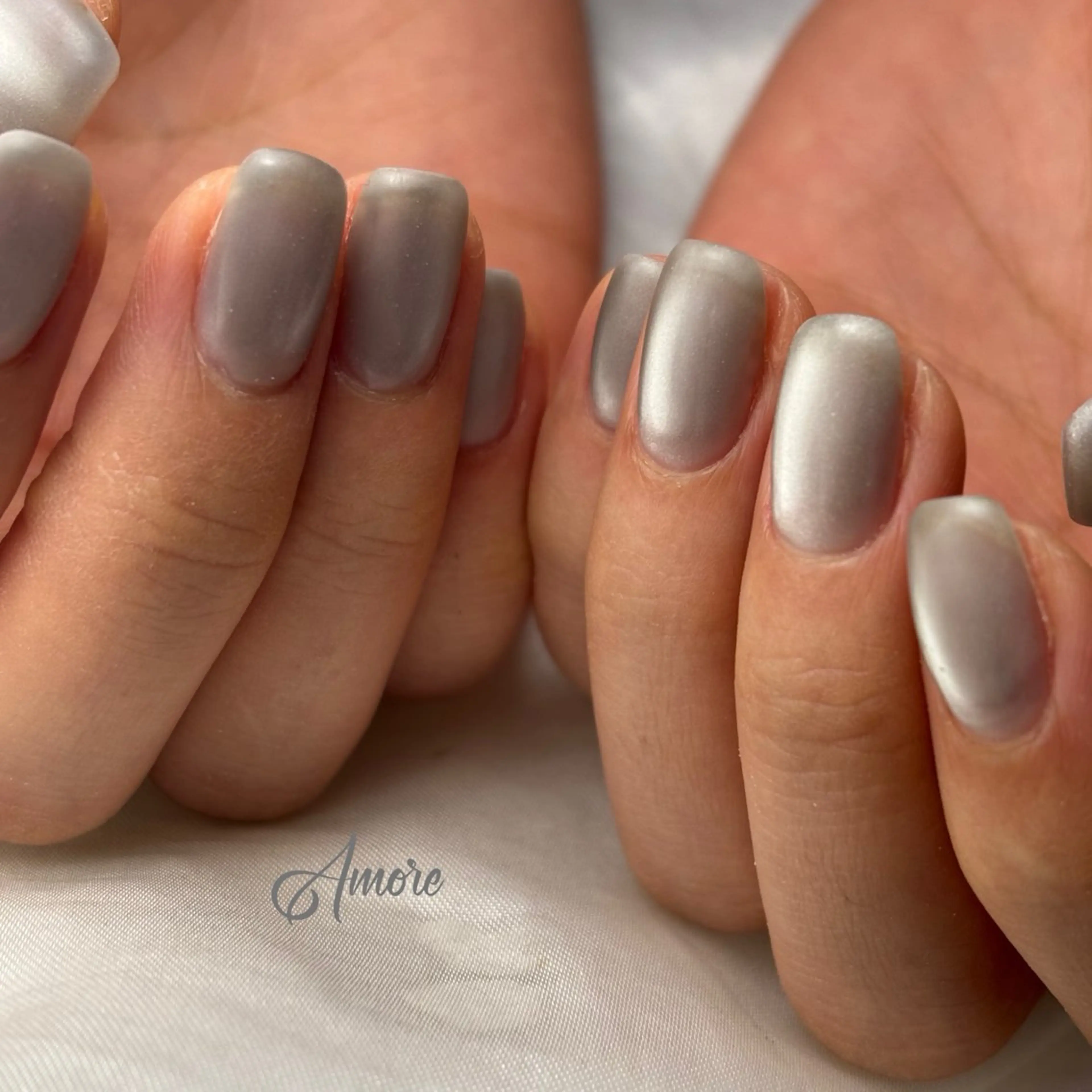 ネイル ジェルネイル キラキラネイル 韓国ネイル マグネットネイル パラジェル You kyehwaのネイルデザイン