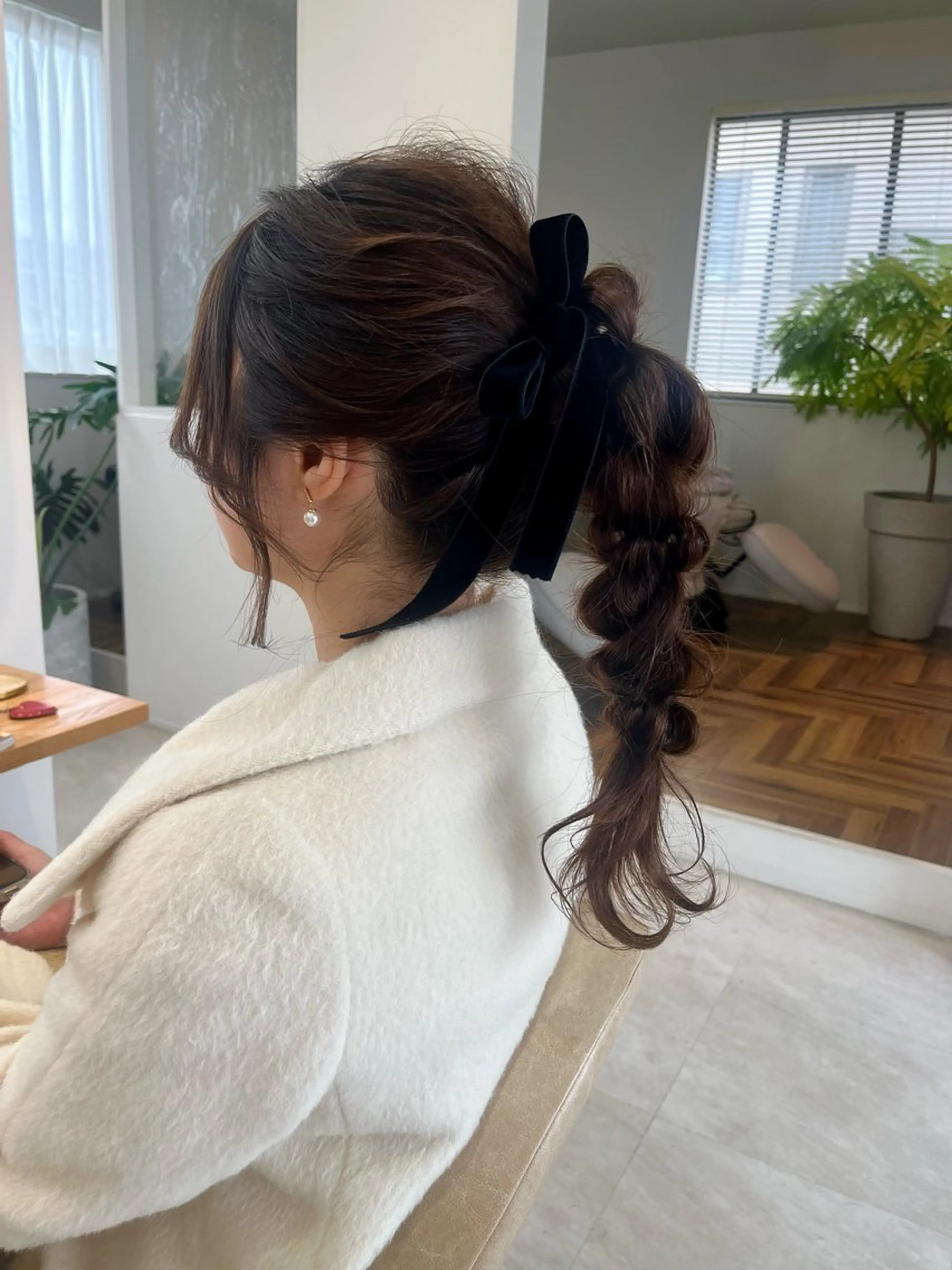 セミロング ヘアセット 加藤 明香里のヘアスタイル