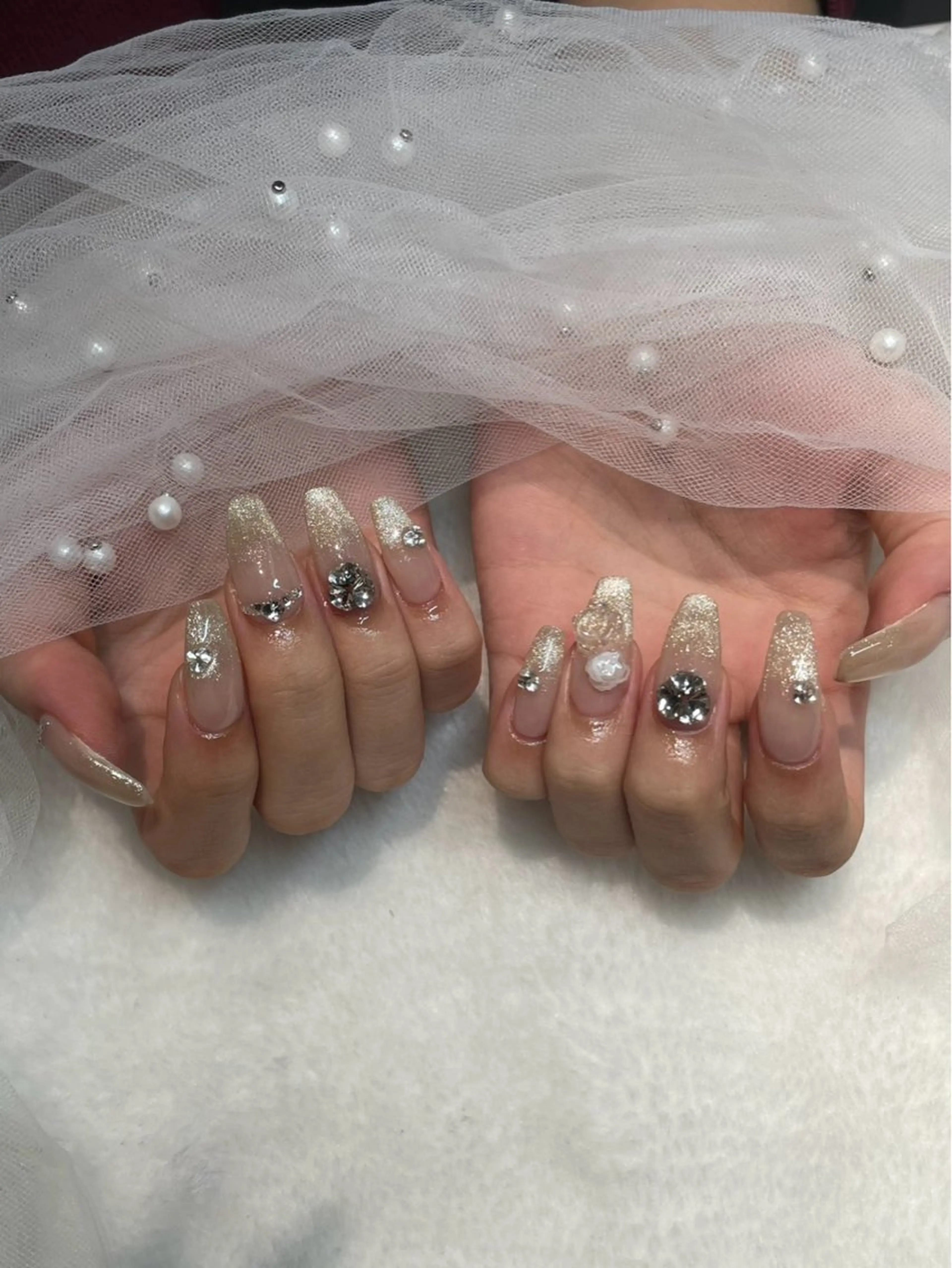 ネイル I-nailロング /ワンホン/キラキラのネイルデザイン