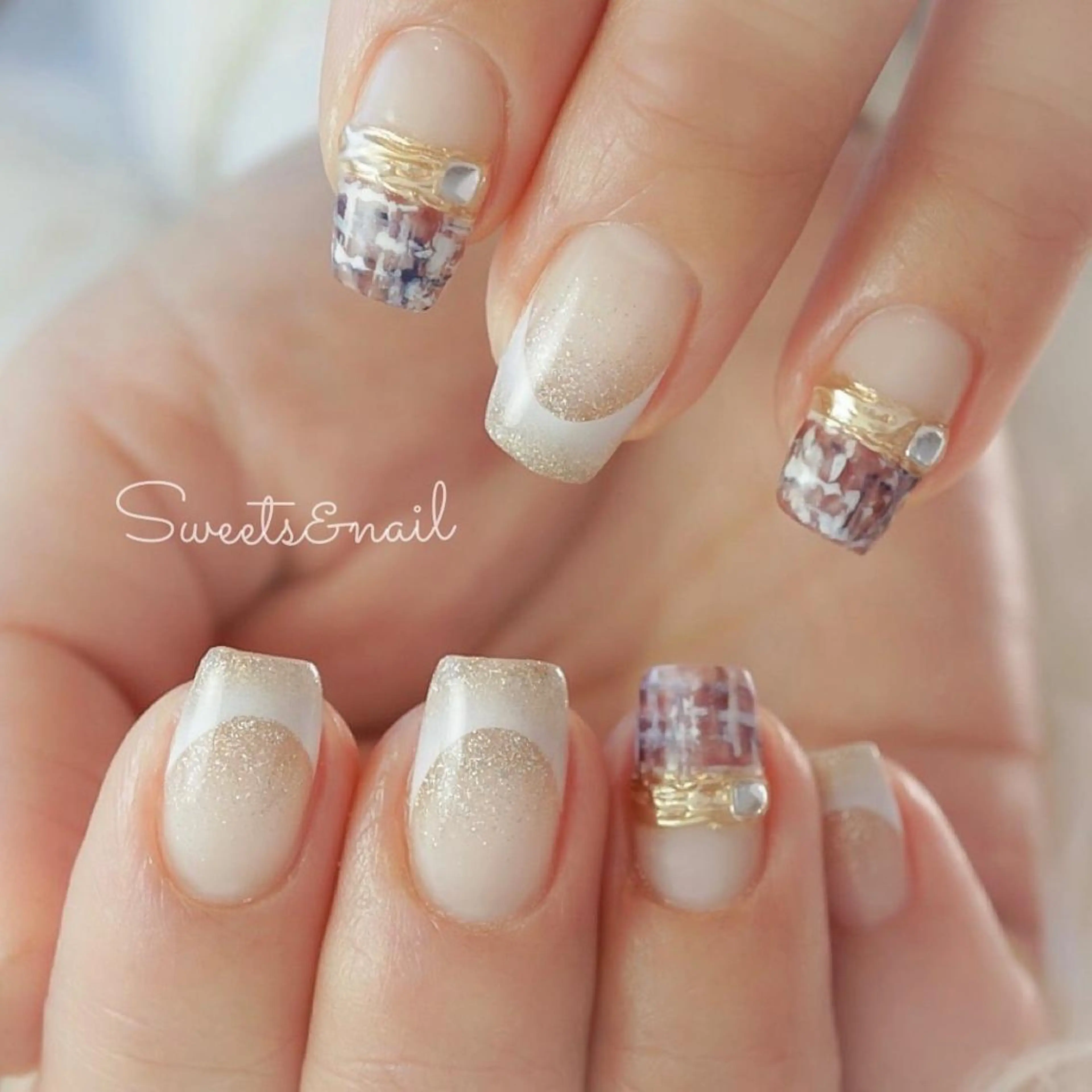 ネイル フレンチネイル ジェルネイル グラデーション キラキラネイル 春ネイル Sweets& nail みなこのネイルデザイン