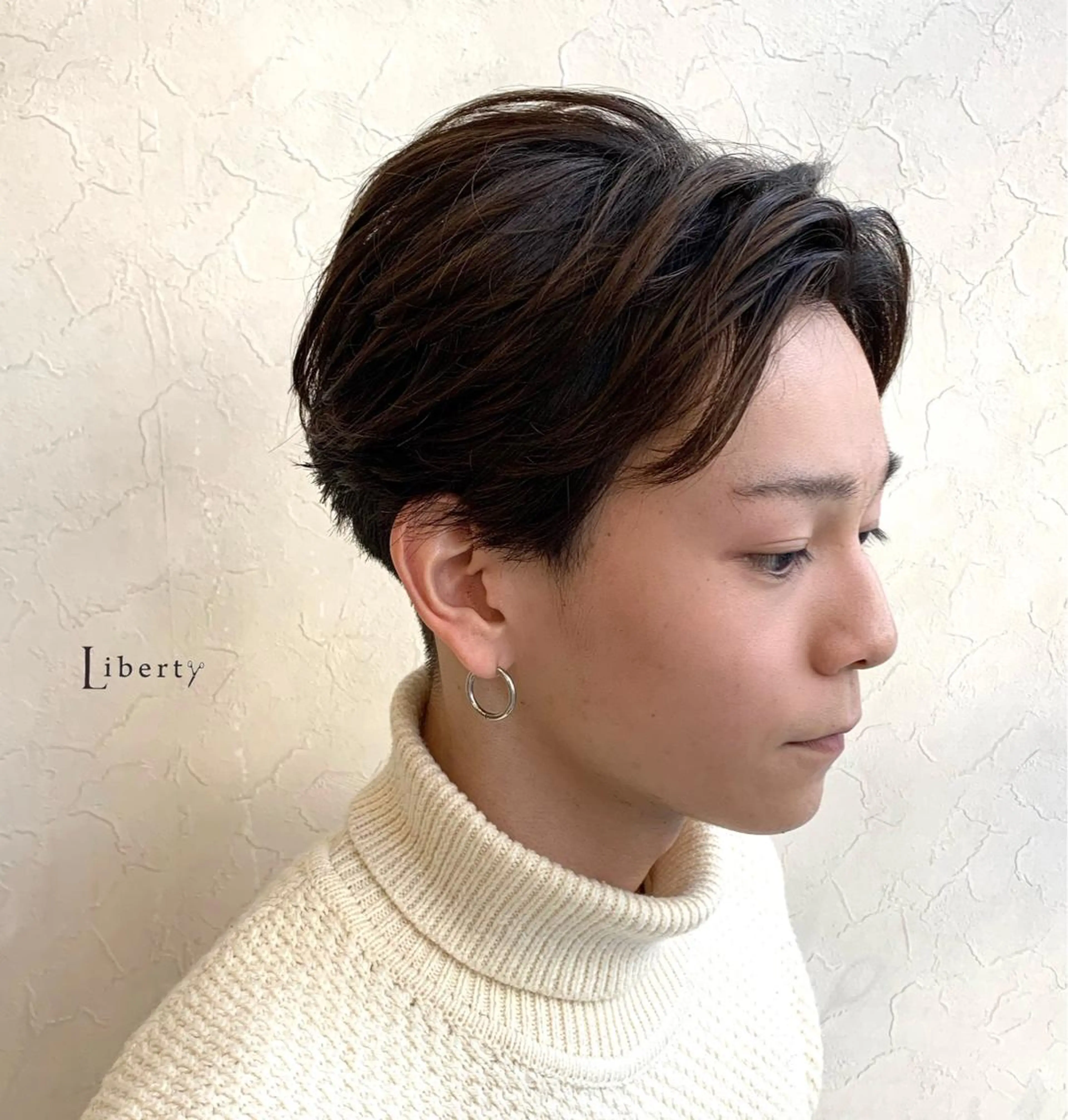 ショート メンズ センターパート カット メンズ指名多数!! SiLO 田島のヘアスタイル